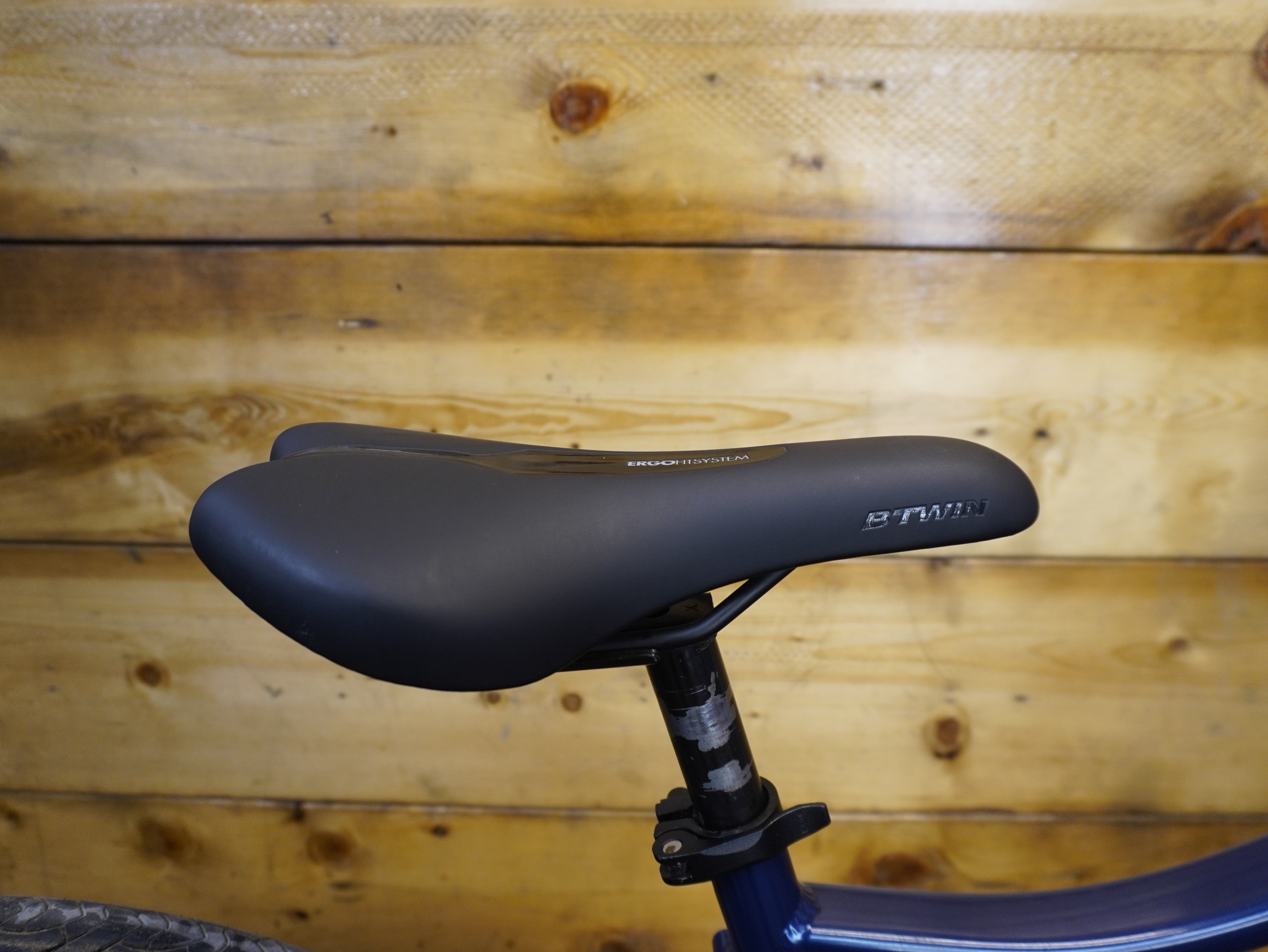 Decathlon Riverside 500 Hybrid Bike