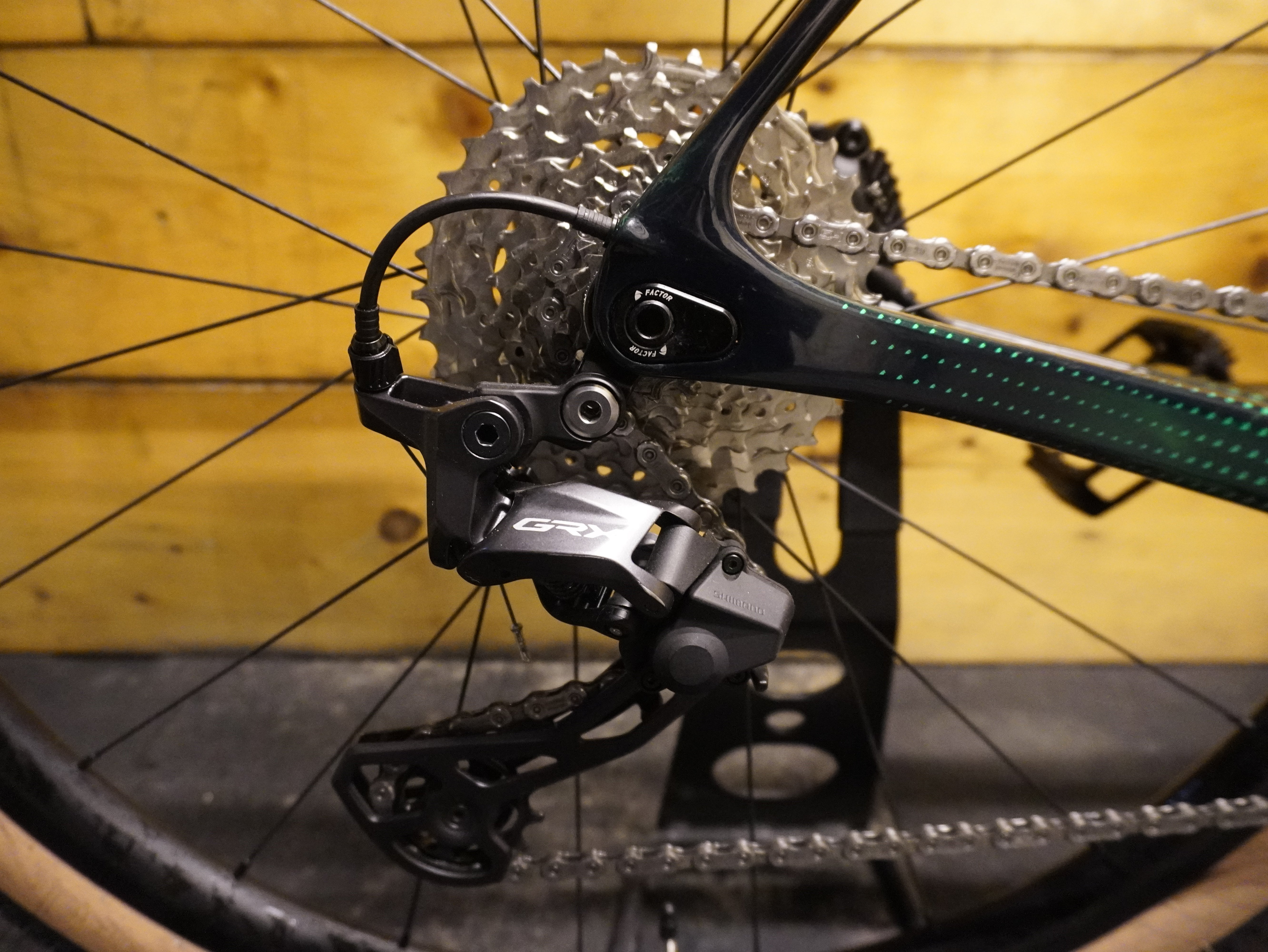 RENT Factor LS Gravel Bike