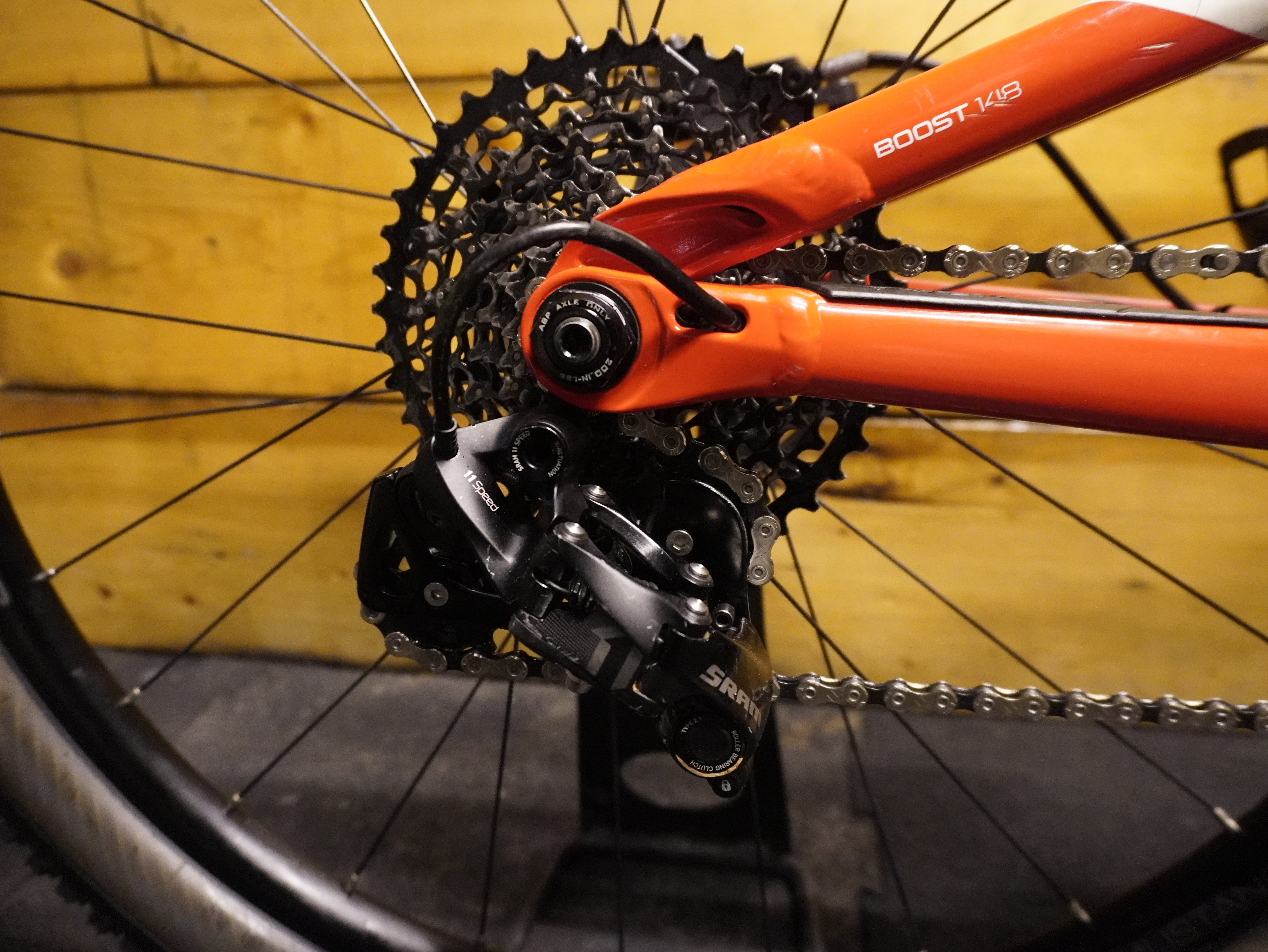 Trek Top Fuel 9 Mountain Bike