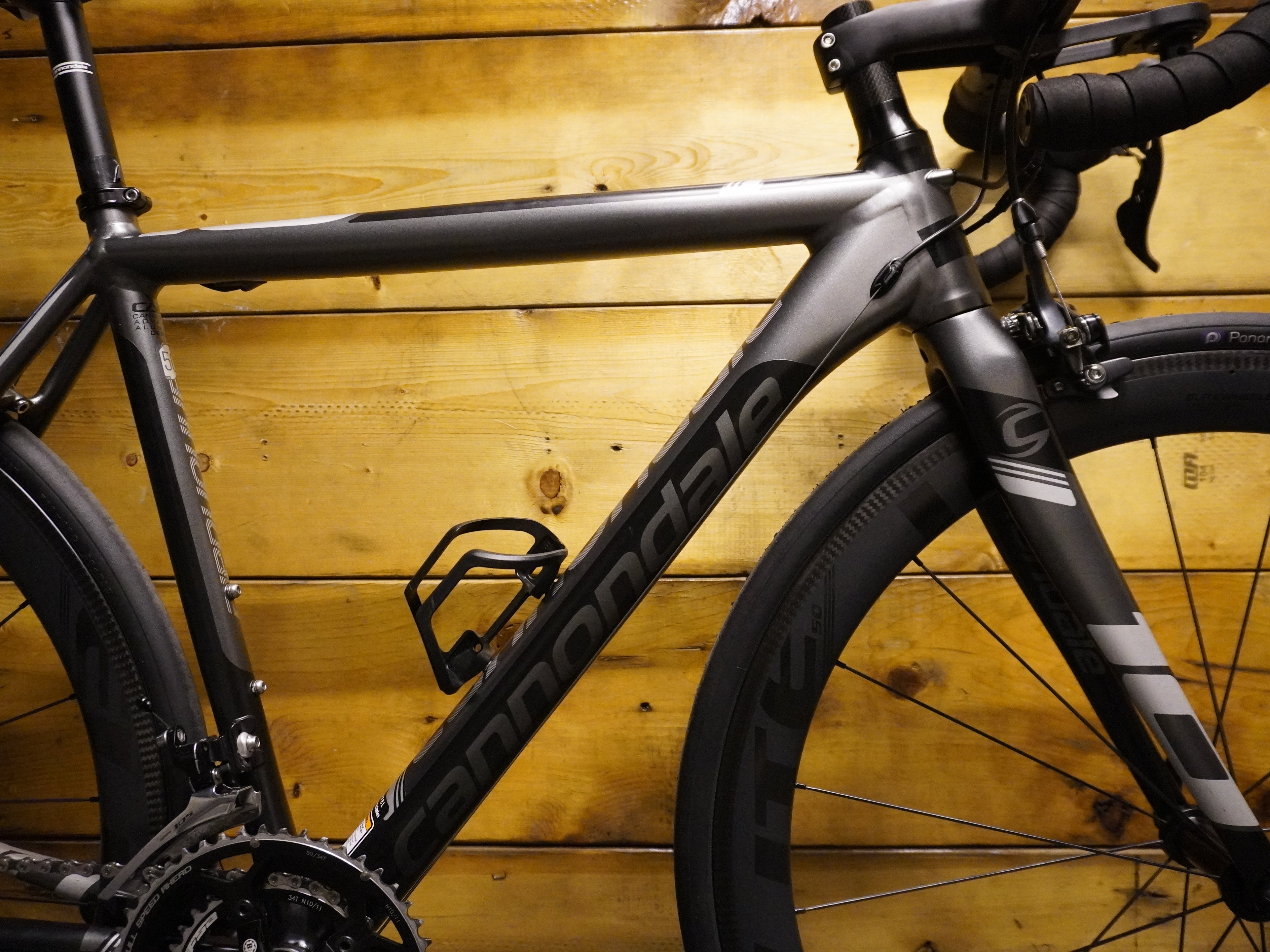 RENT Cannondale Caad 10 Road Bike