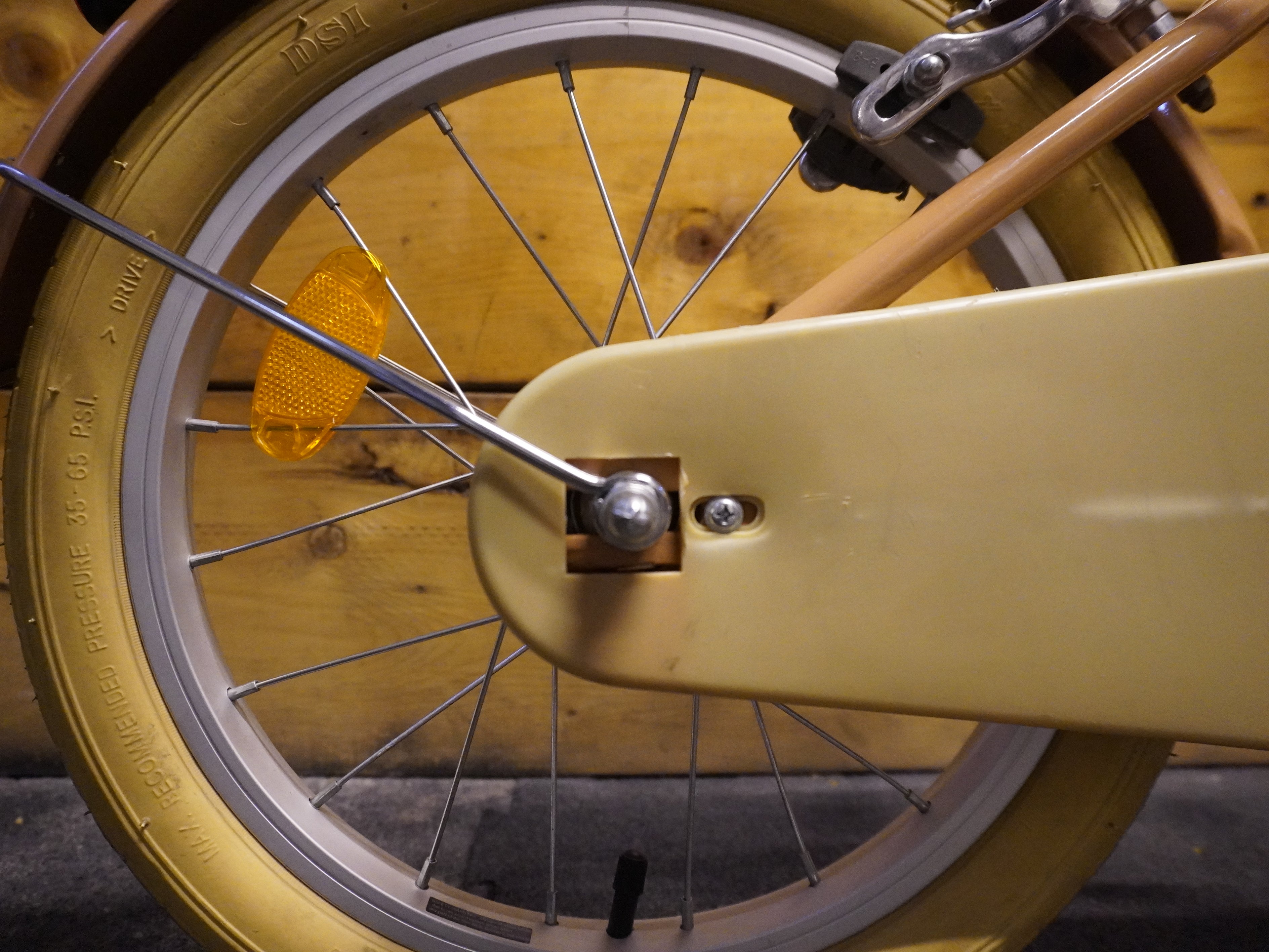 RENT Bobbin Gingersnap Kids Bike