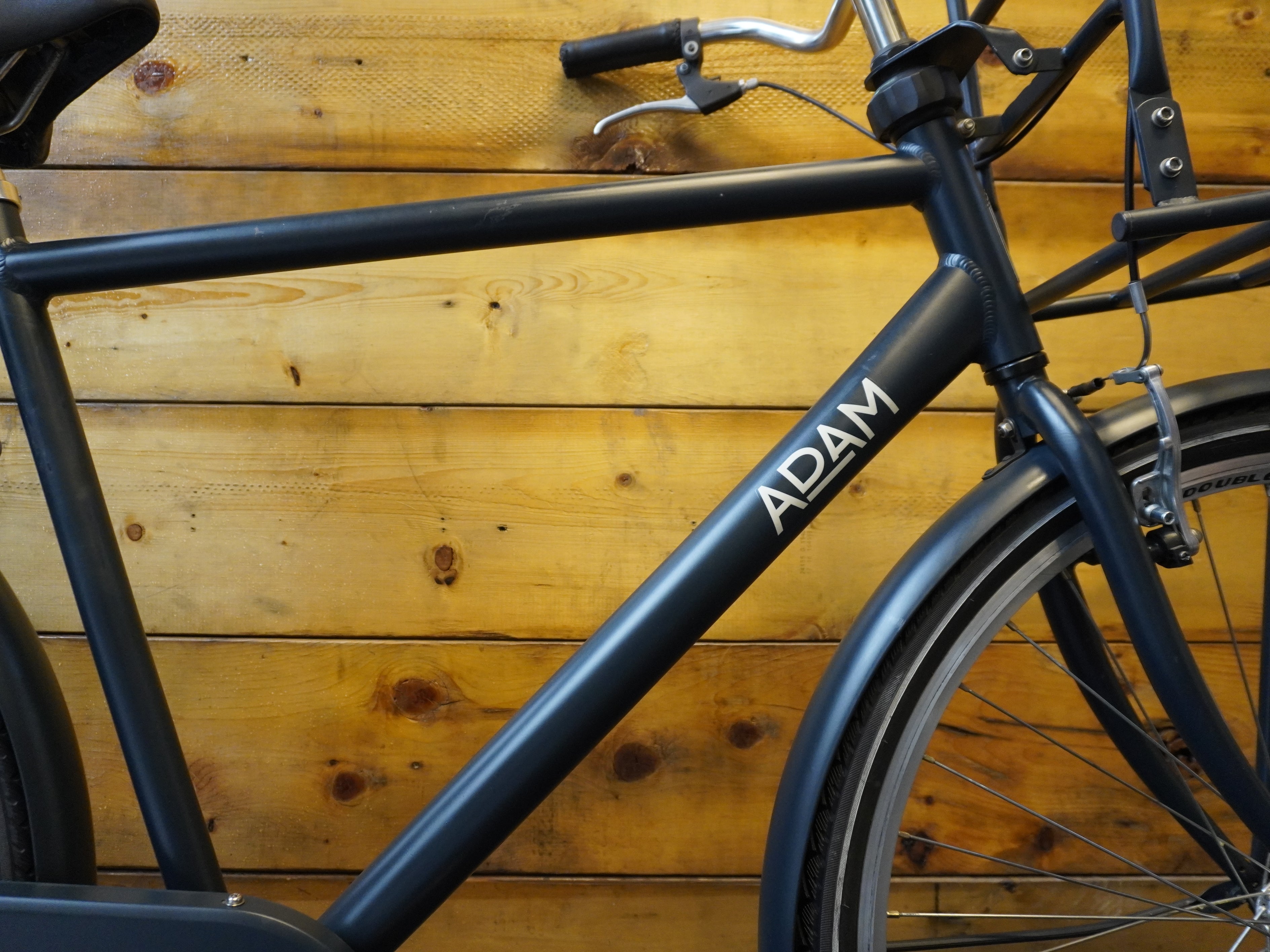 RENT Adam City Bike
