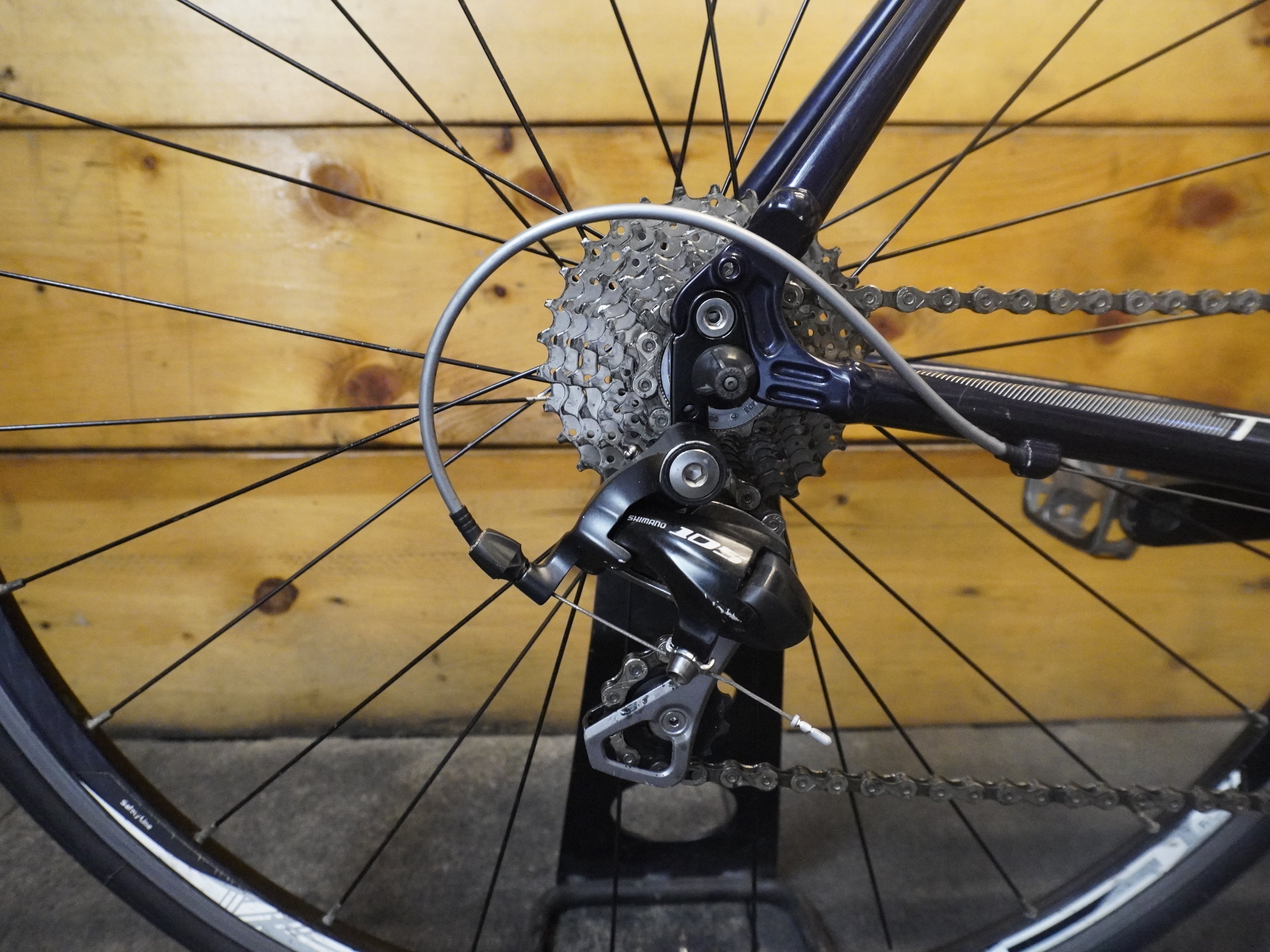 Raleigh Revenio 3 Road Bike