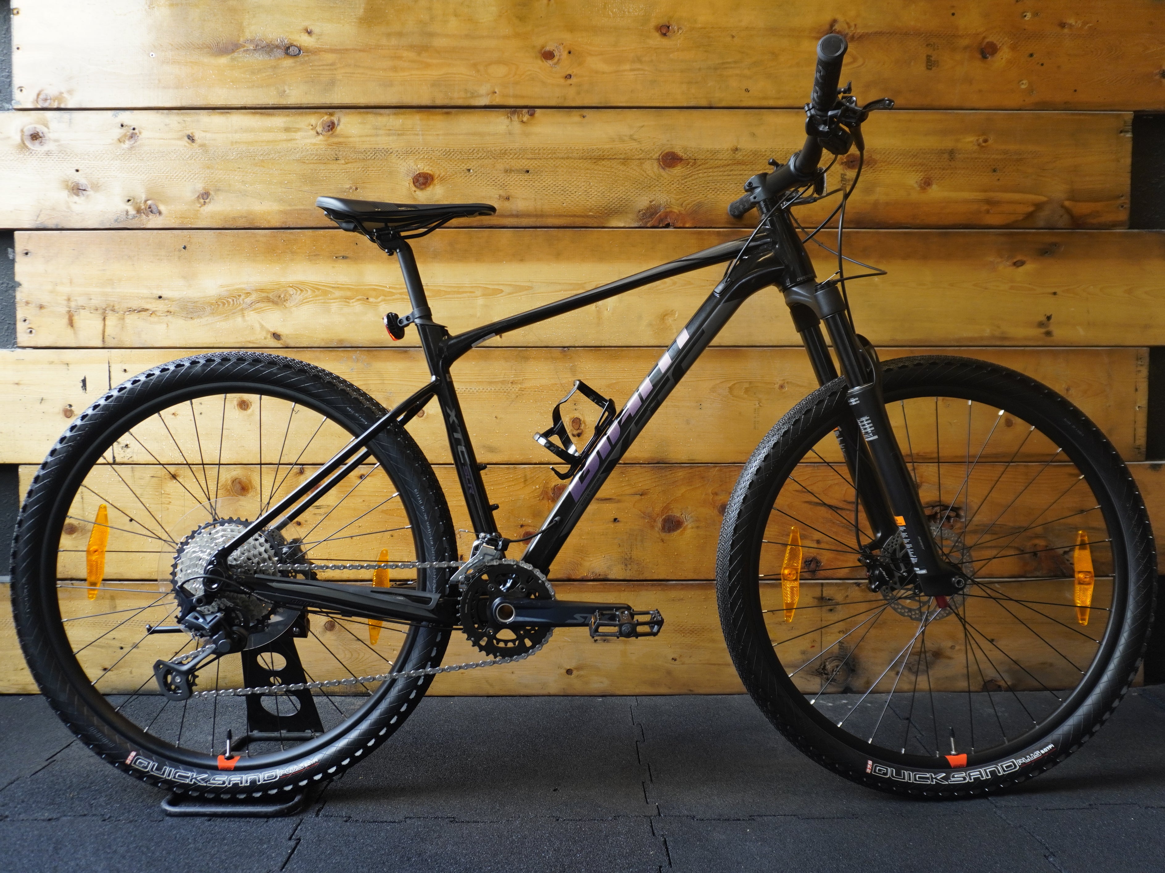 RENT Giant XTC SLR Mountain Bike