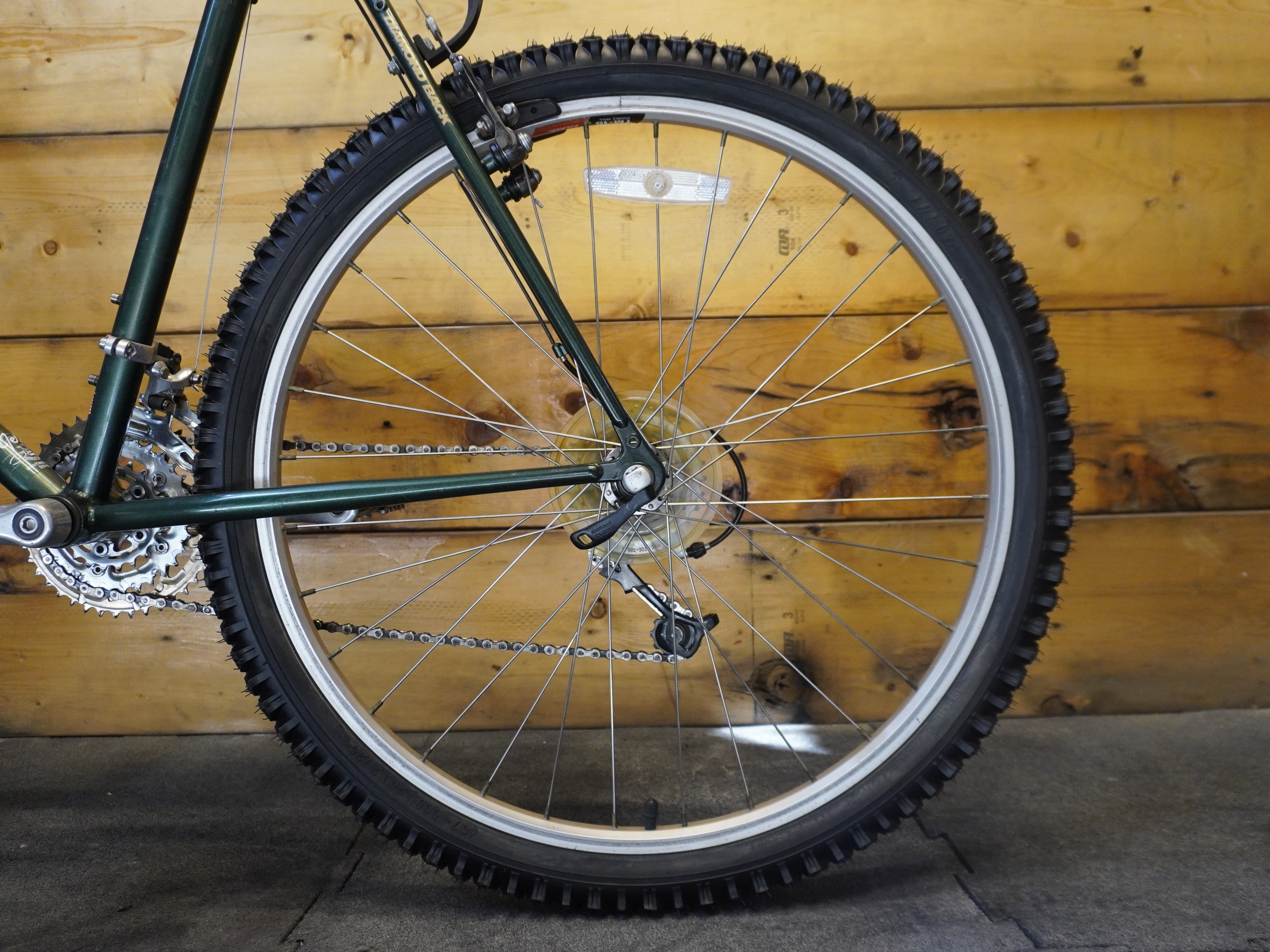 Diamond Back Ascent Hybrid Bike