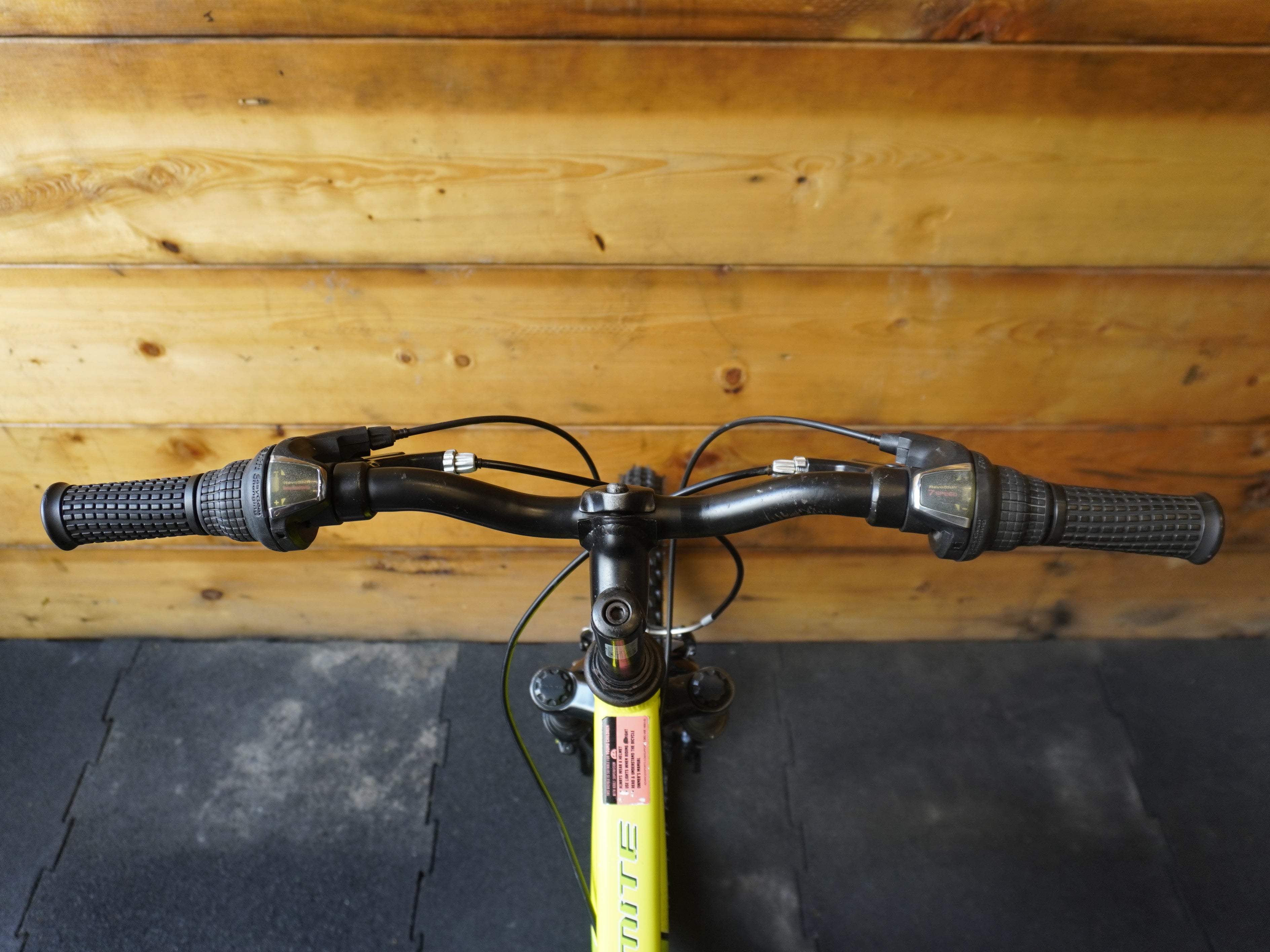 Fuji Dynamite Kids Bike