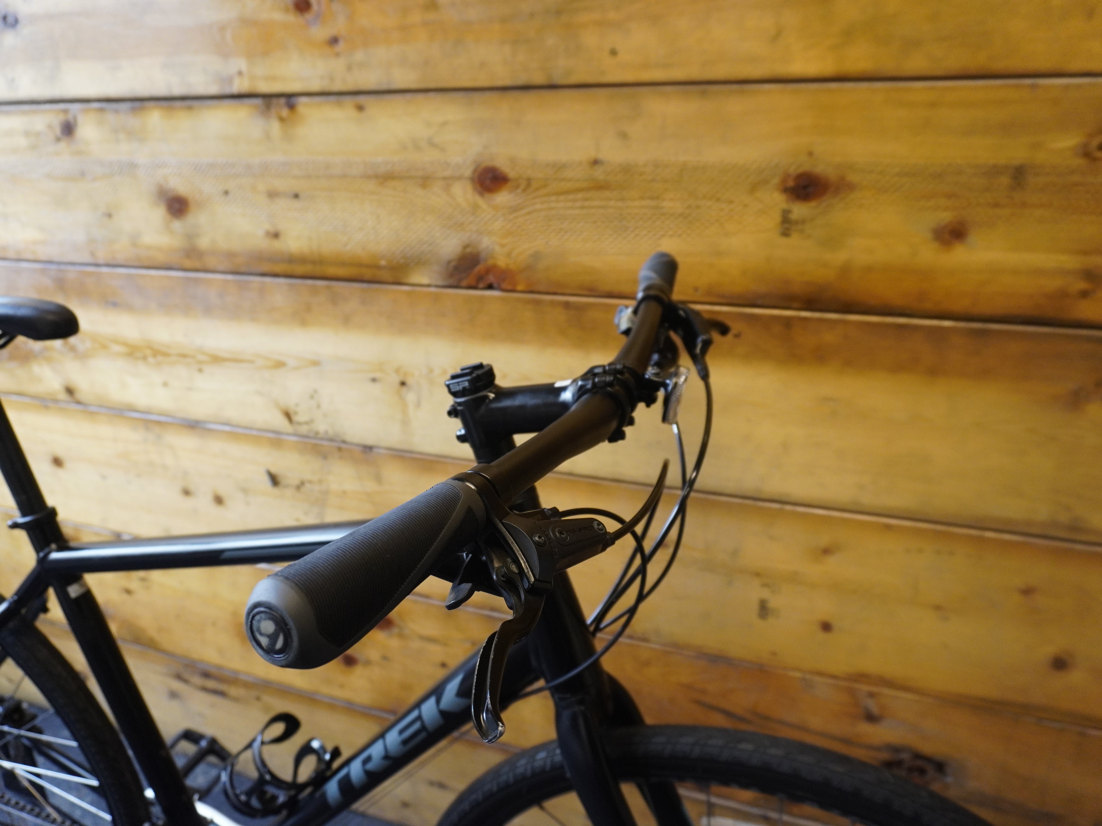 Trek FX2 Hybrid Bike
