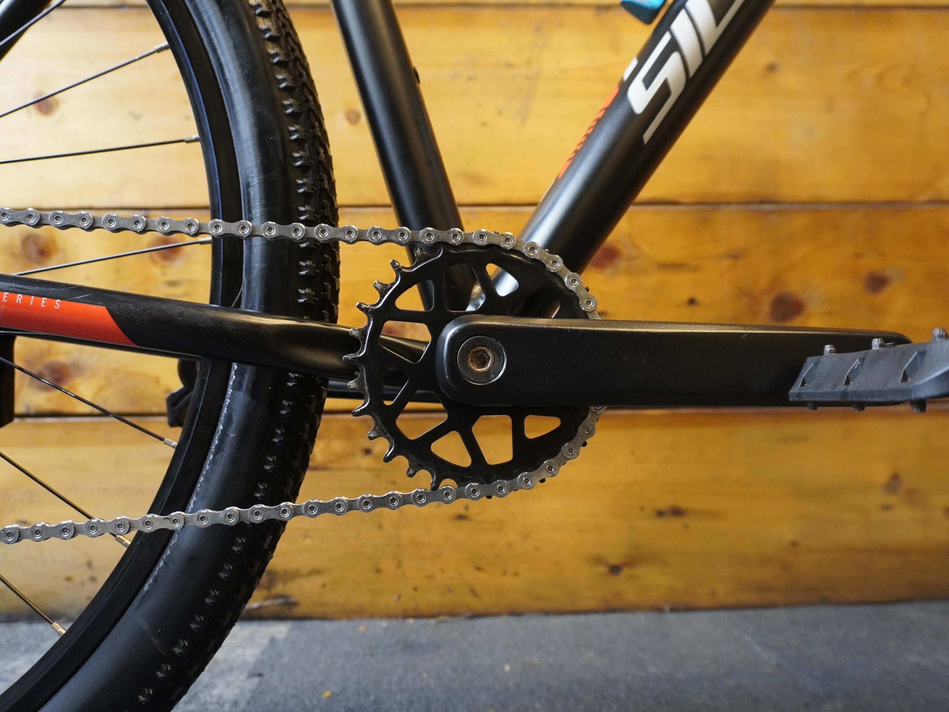 RENT Silverback Stride 29D Mountain Bike