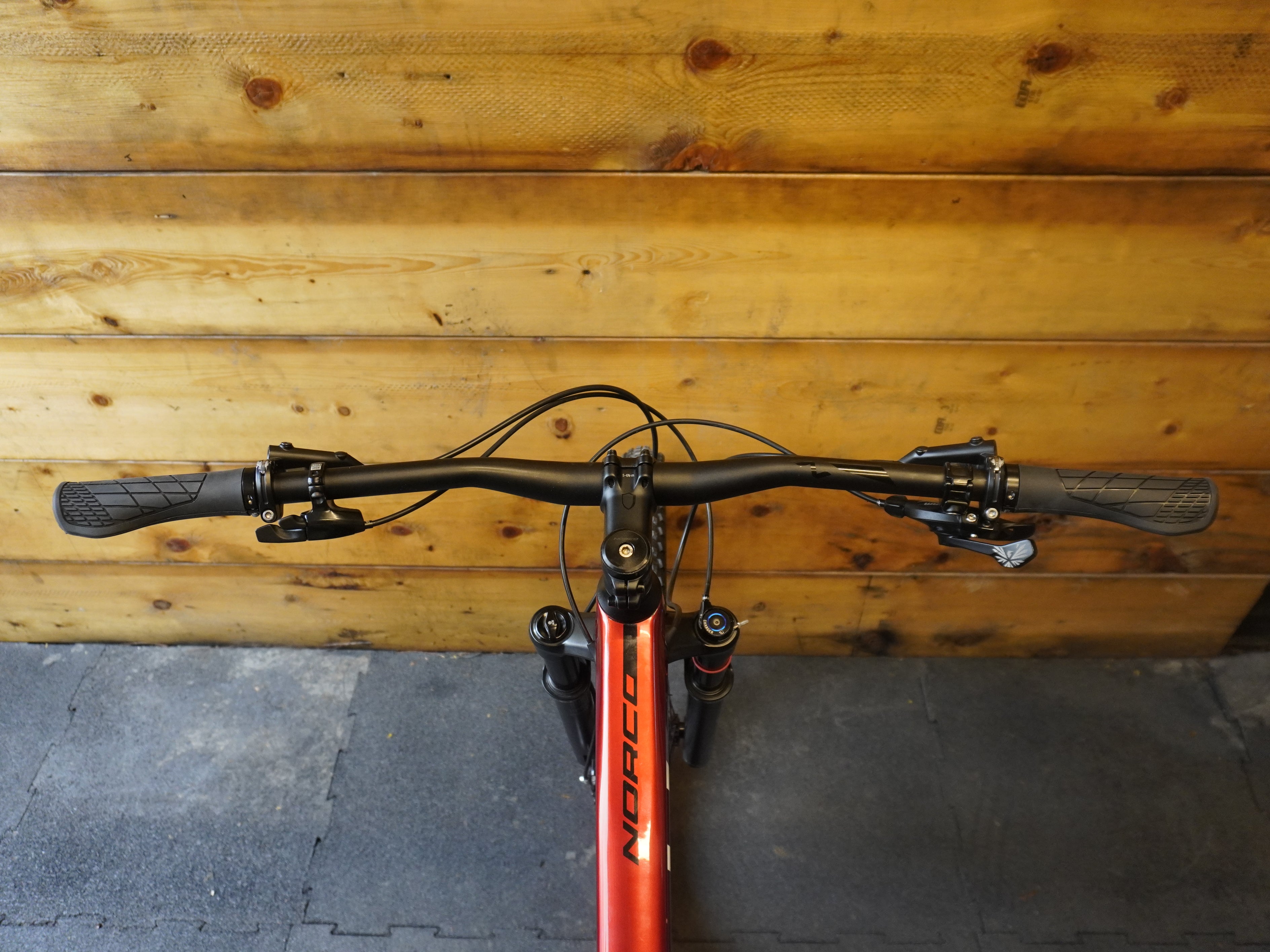 Norco Revolver FS 2 Mountain Bike