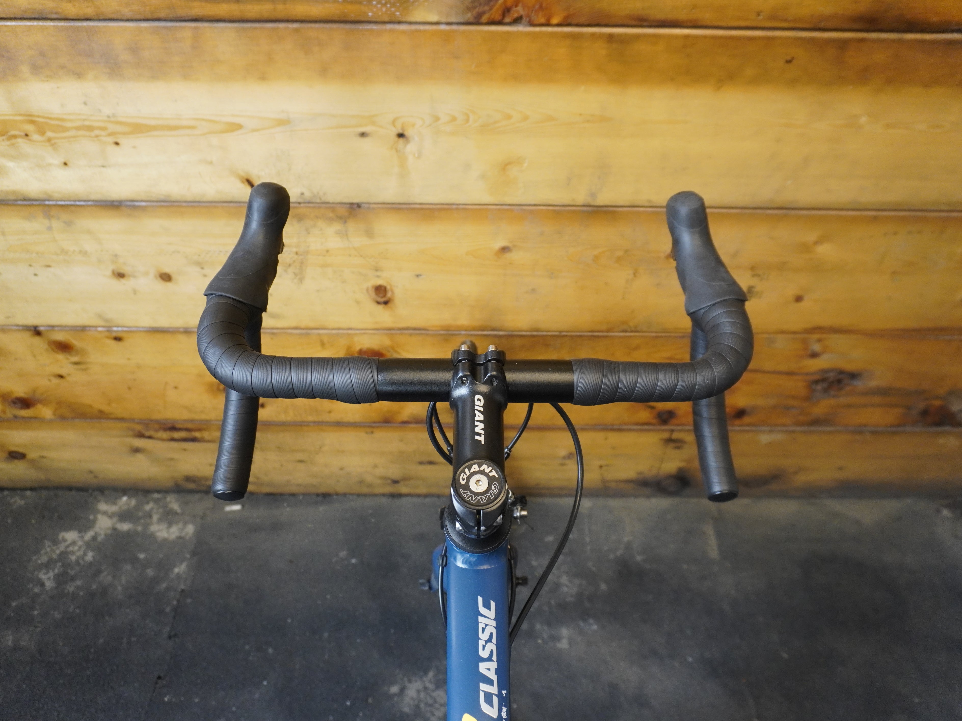 Giant OCR Classic Road Bike