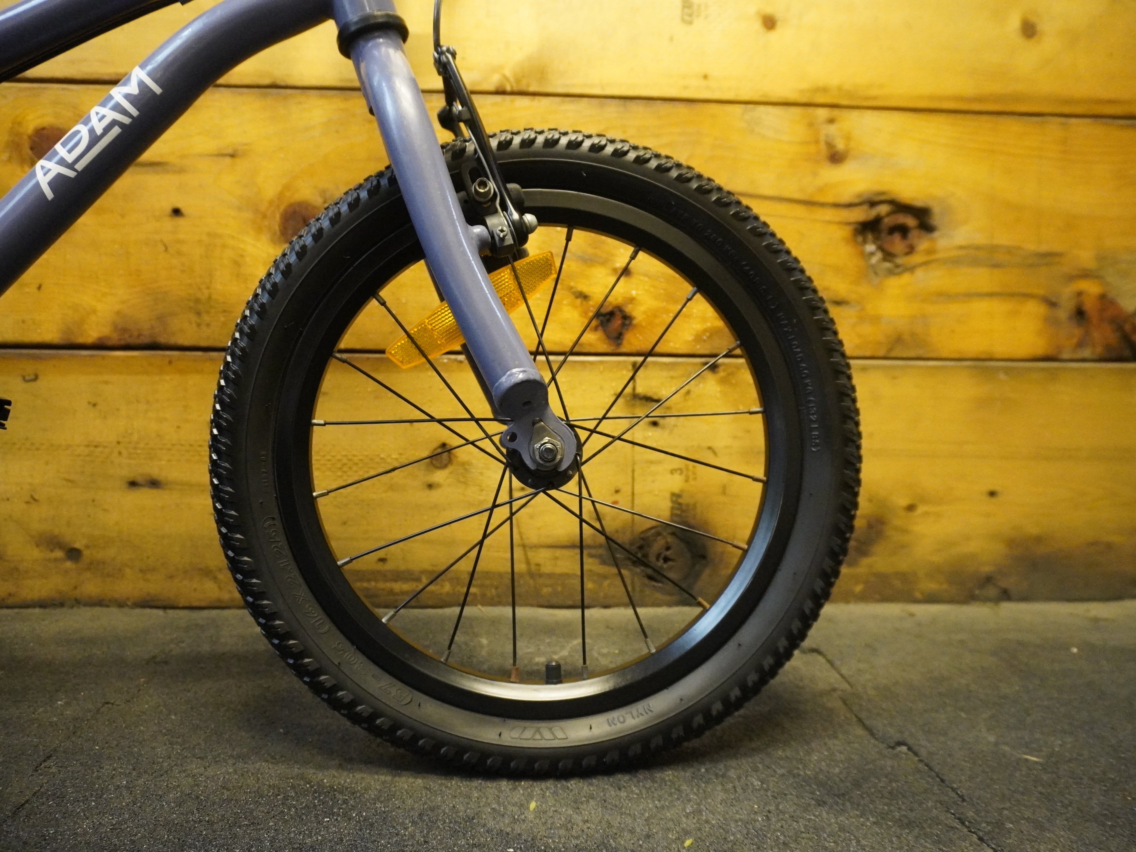 RENT The Dutch Style Adam City Bike