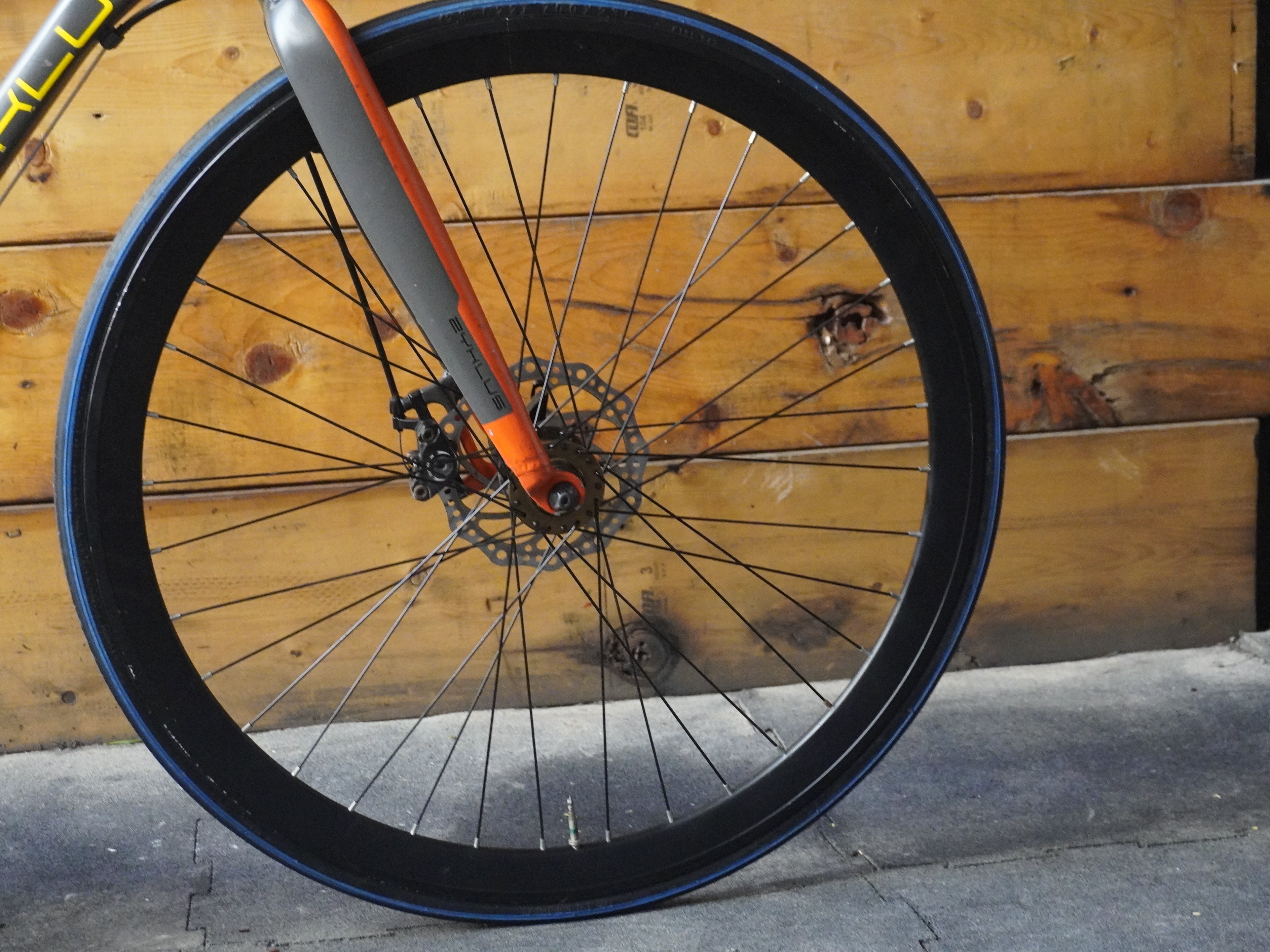 Zyklus Zesto Hybrid bike