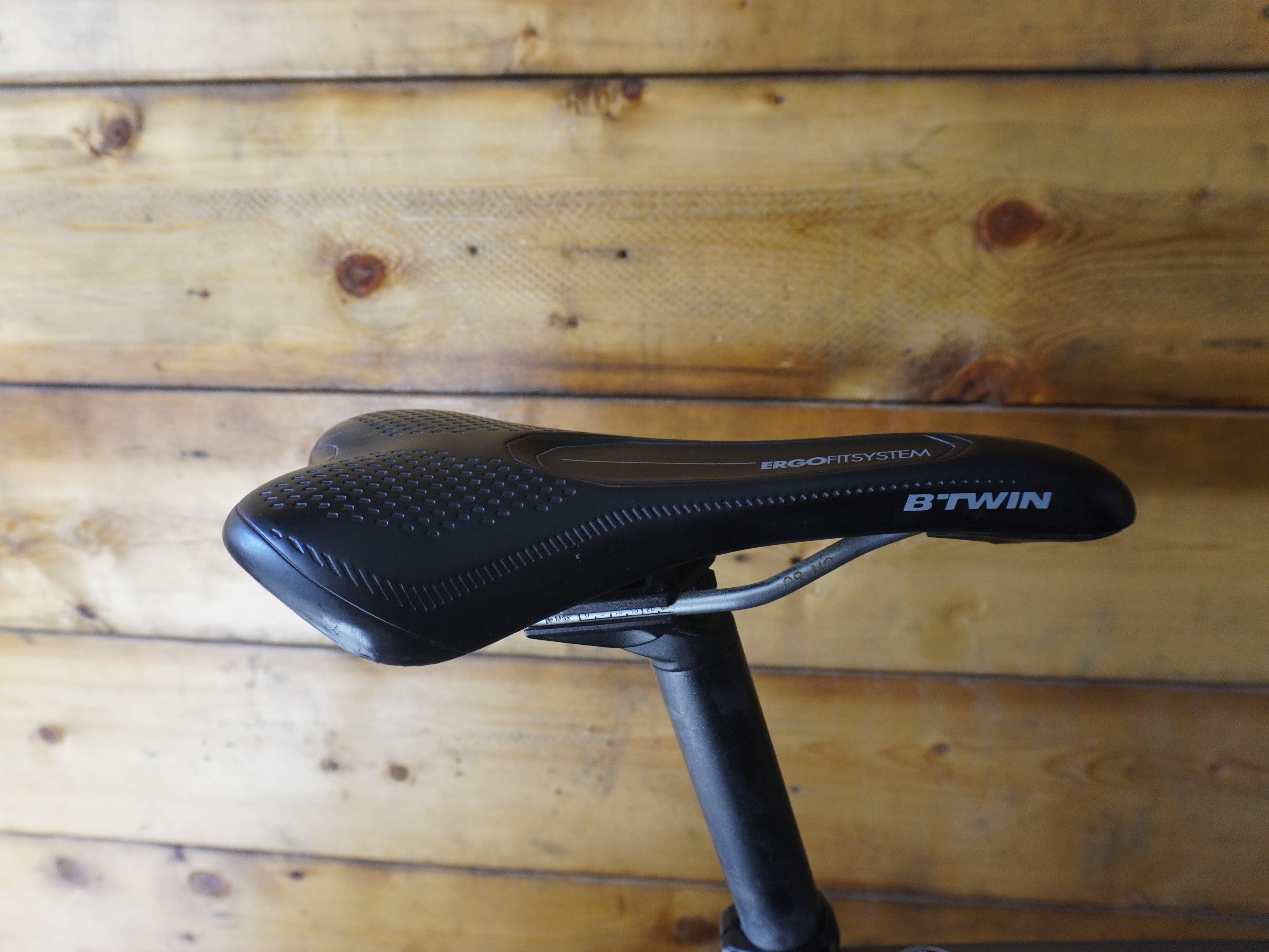 RENT B'Twin Ultra AF Road Bike