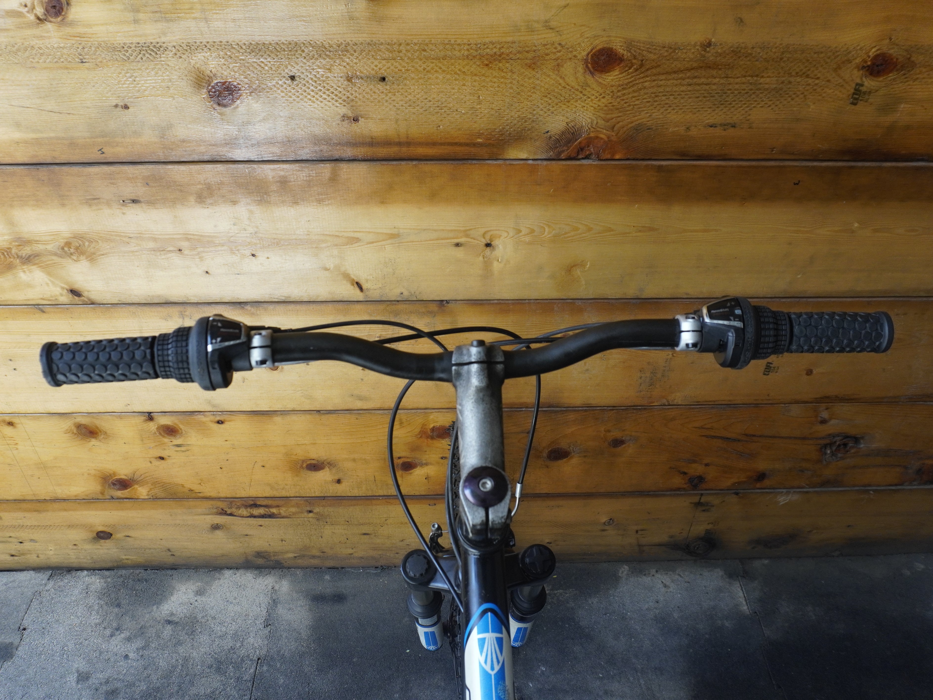 Trek 820 Mountain Bike