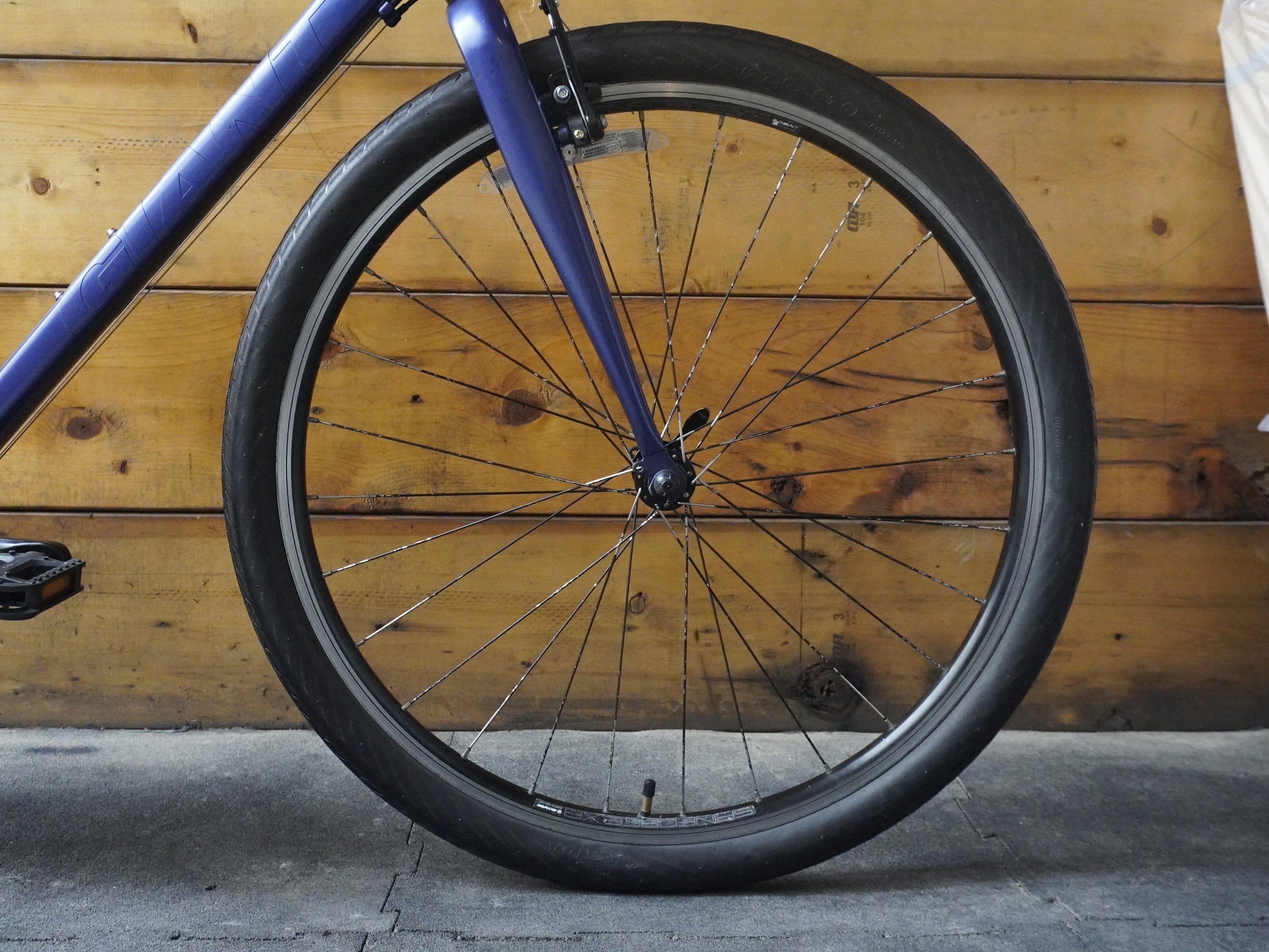 Giant Gravier Hybrid Bike