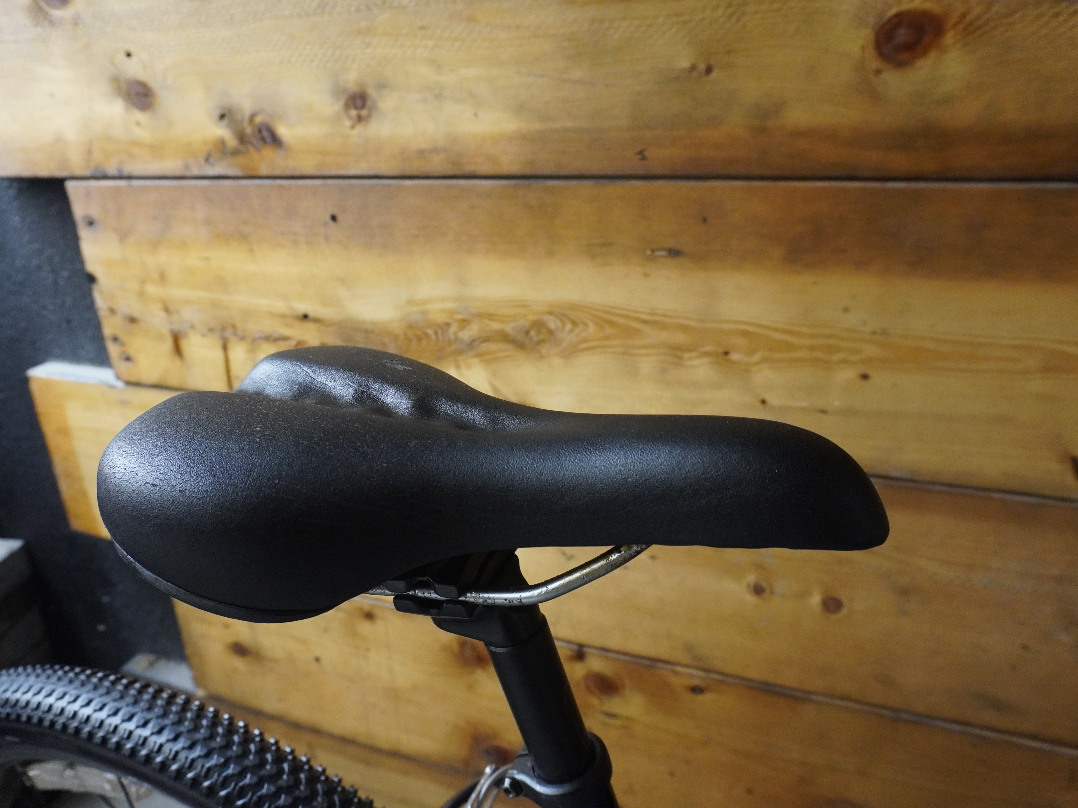 Giant Gravier Hybrid Bike