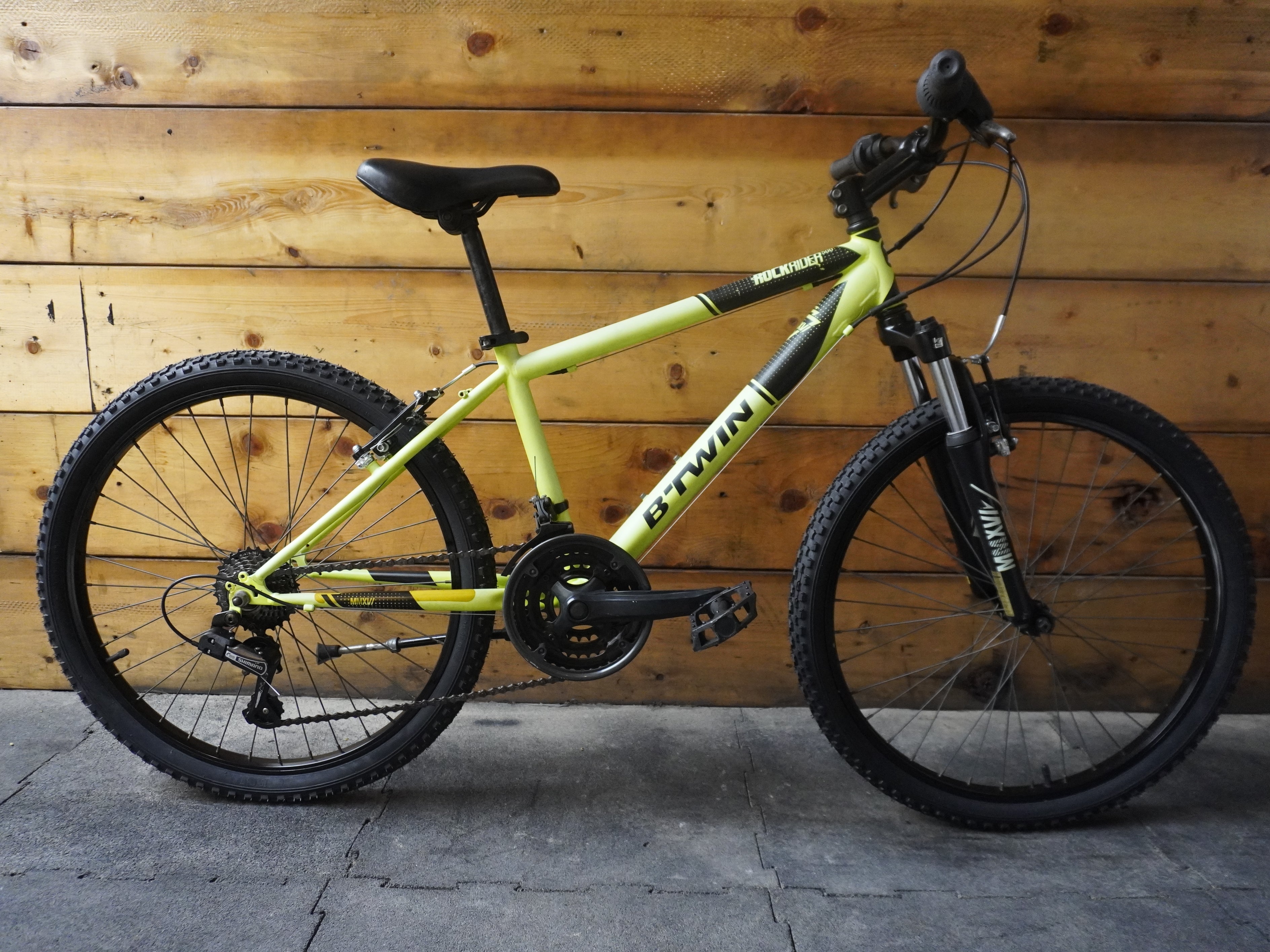 B-Twin RockRider 500 Kids Bike