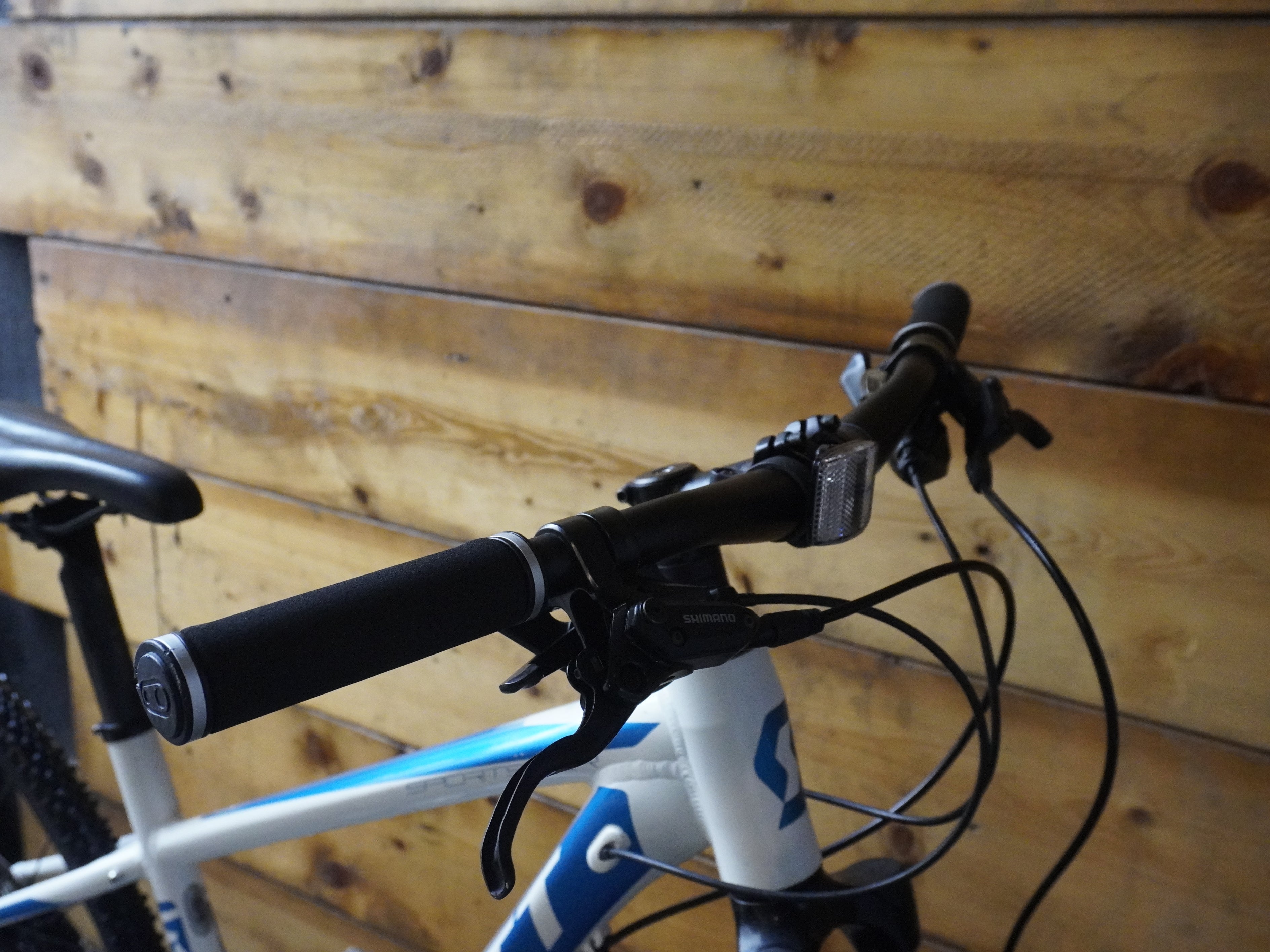 RENT Scott Sportster X30 Mountain Bike