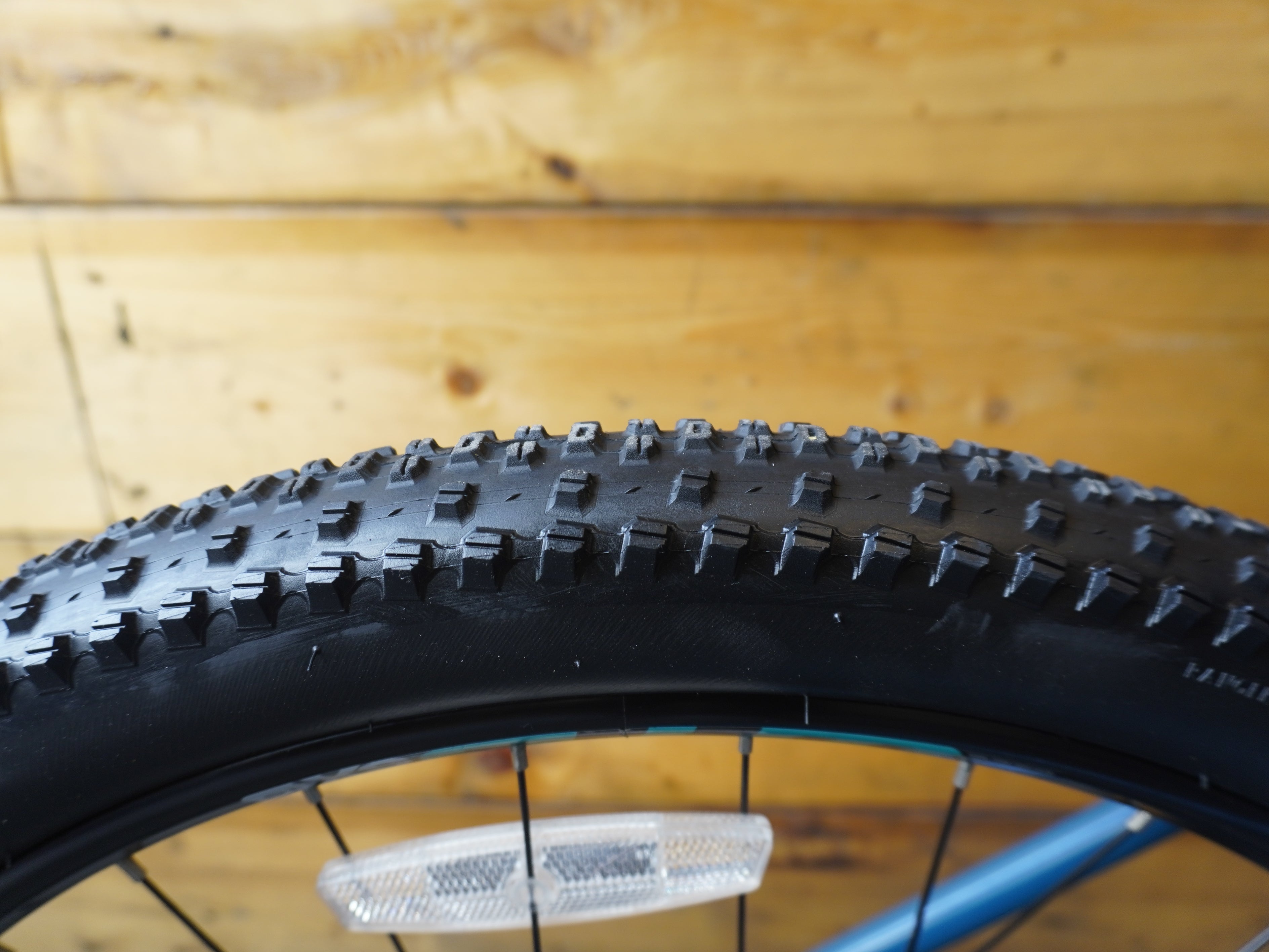 RENT Fuji Nevada One.9 Mountain Bike
