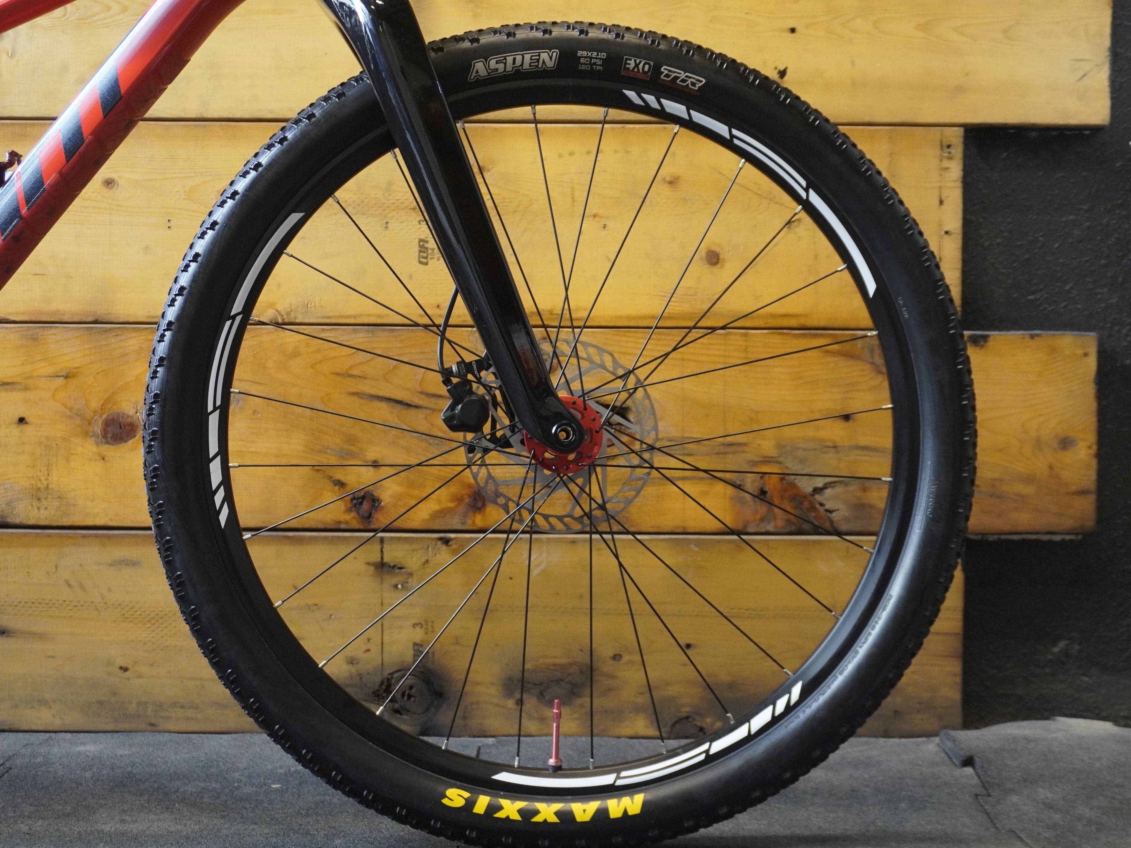RENT Giant Talon 1 Mountain Bike