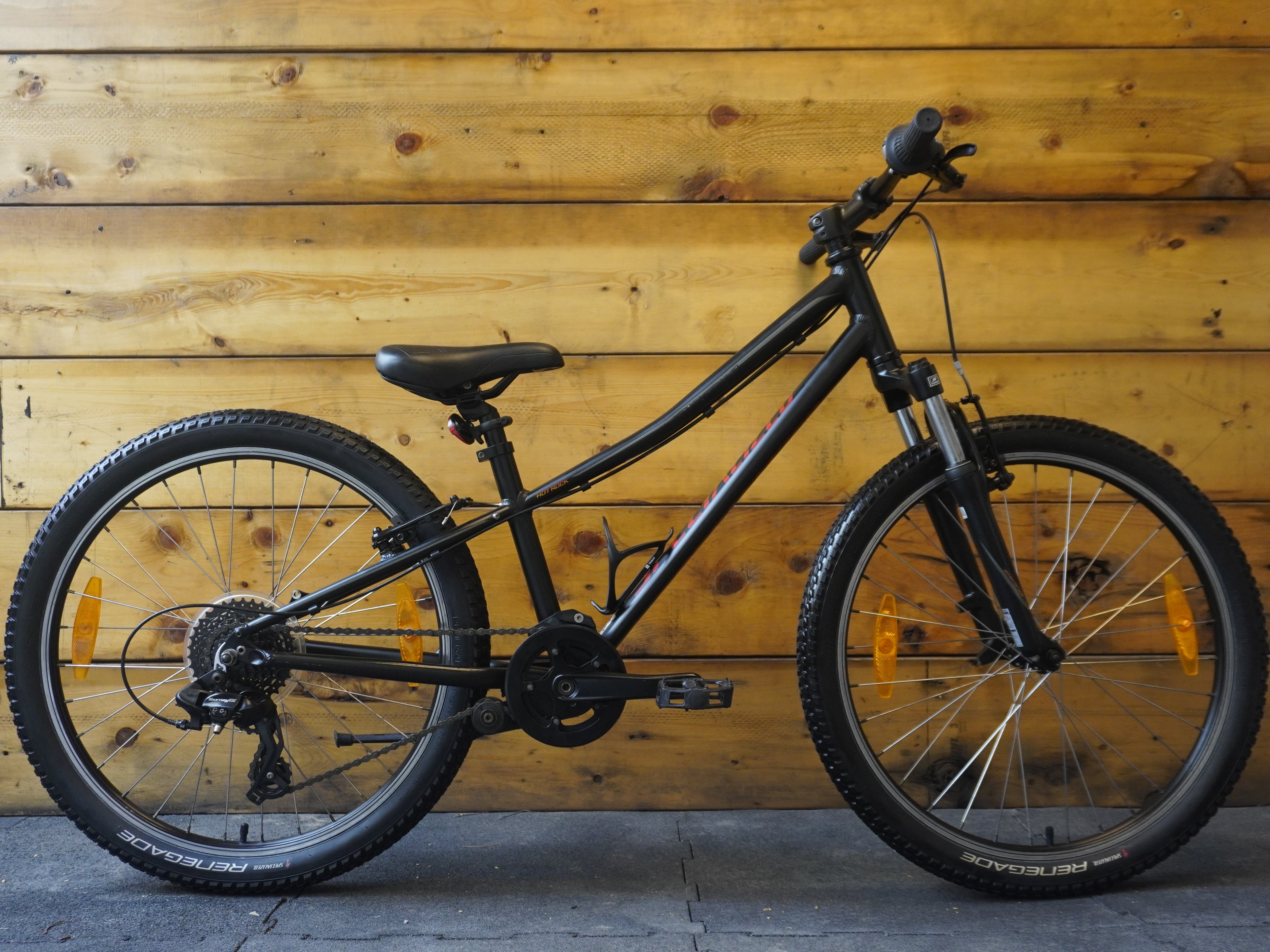 Specialized Hotrock 24" Kids Bike
