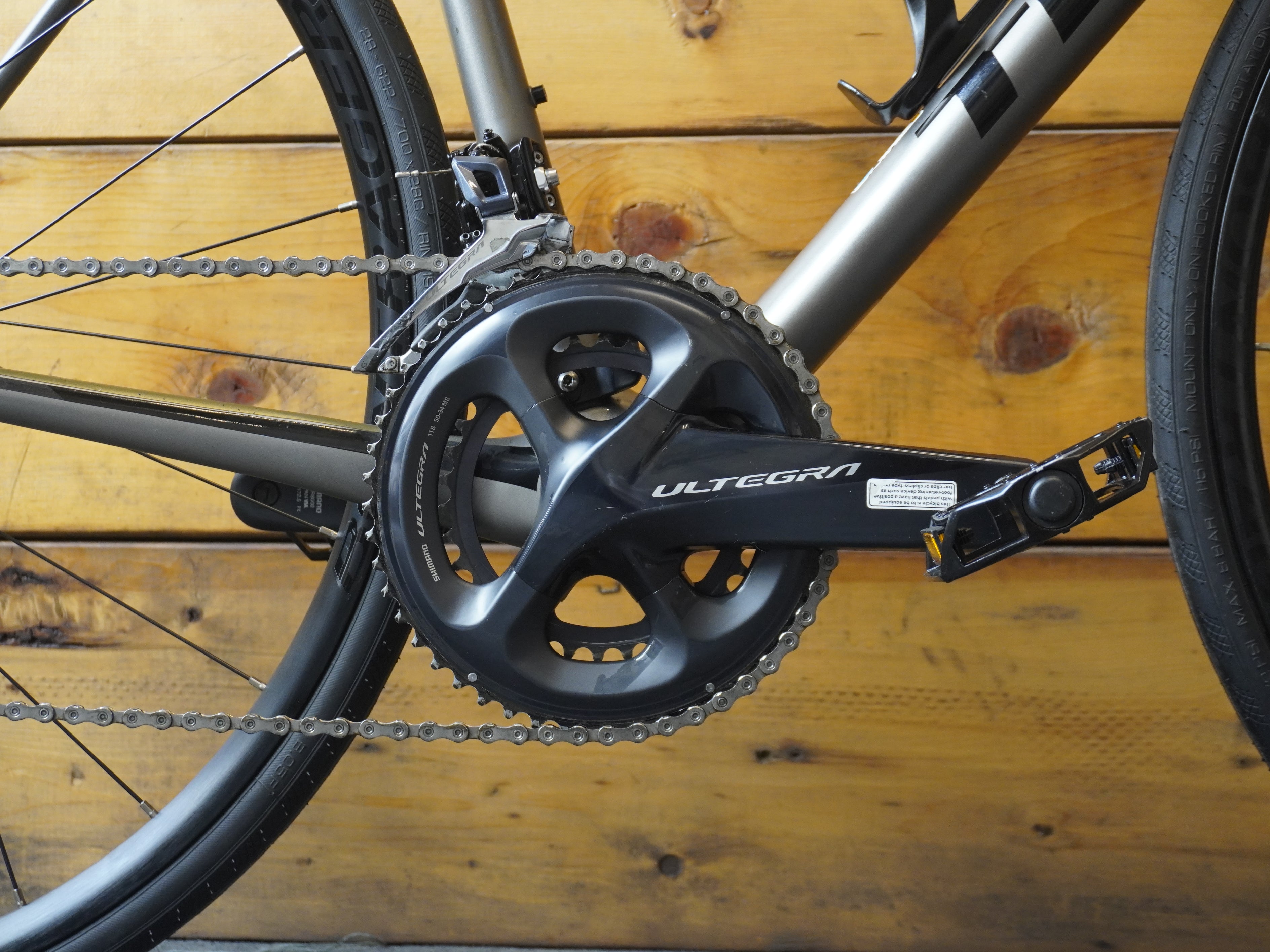Trek Émonda SL 6 Disc Road Bike