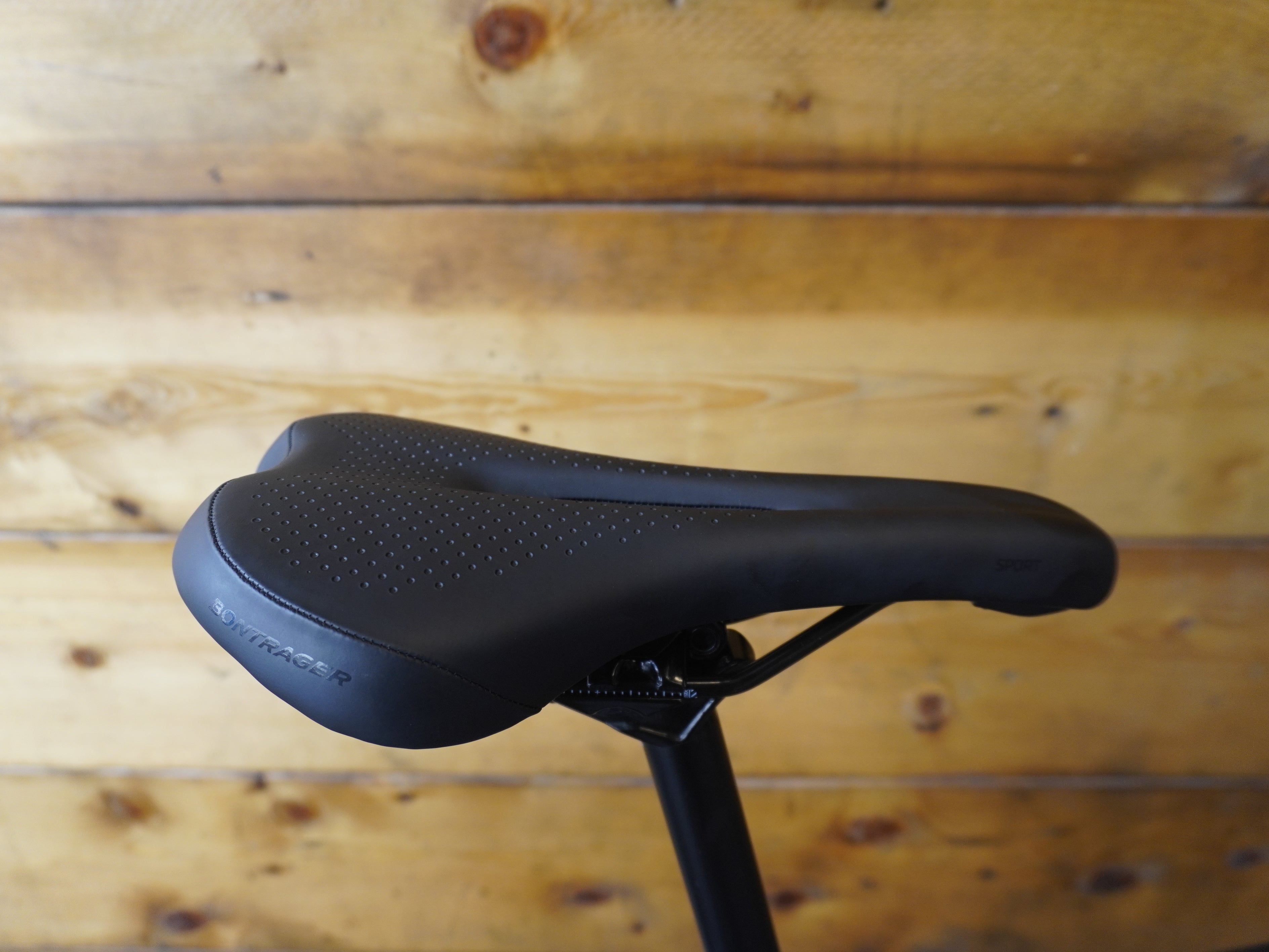 Trek FX2 Hybrid Bike