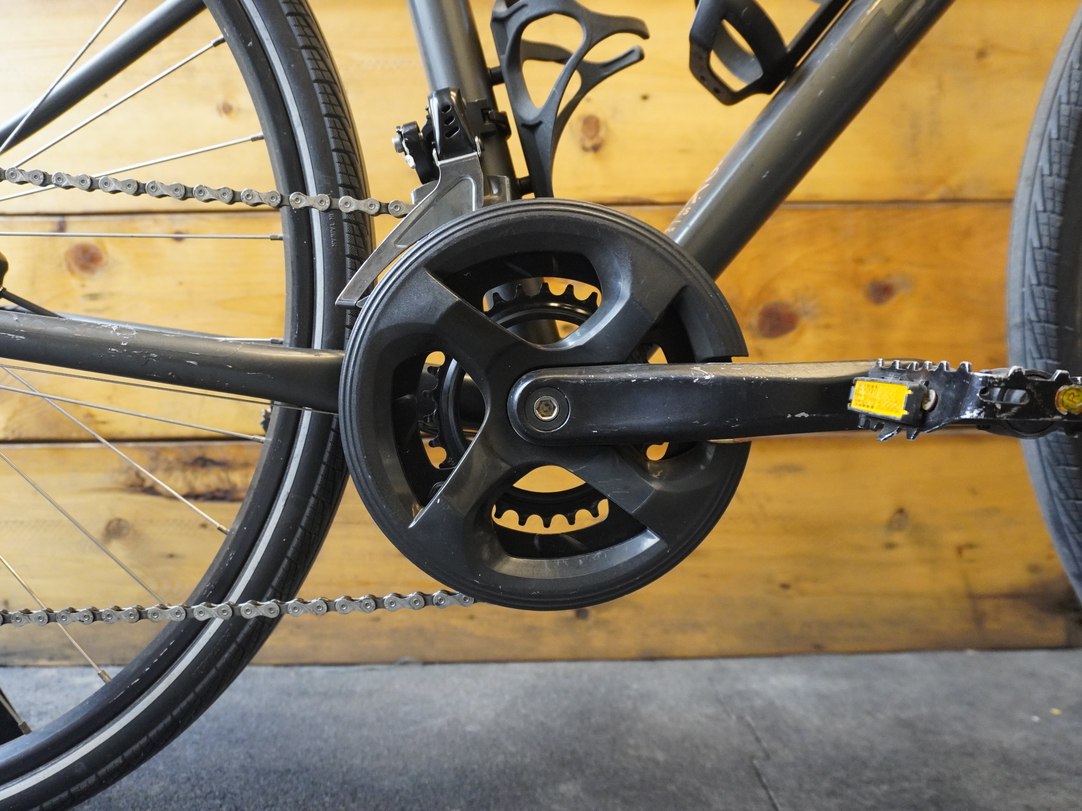 Trek FX2 Hybrid Bike