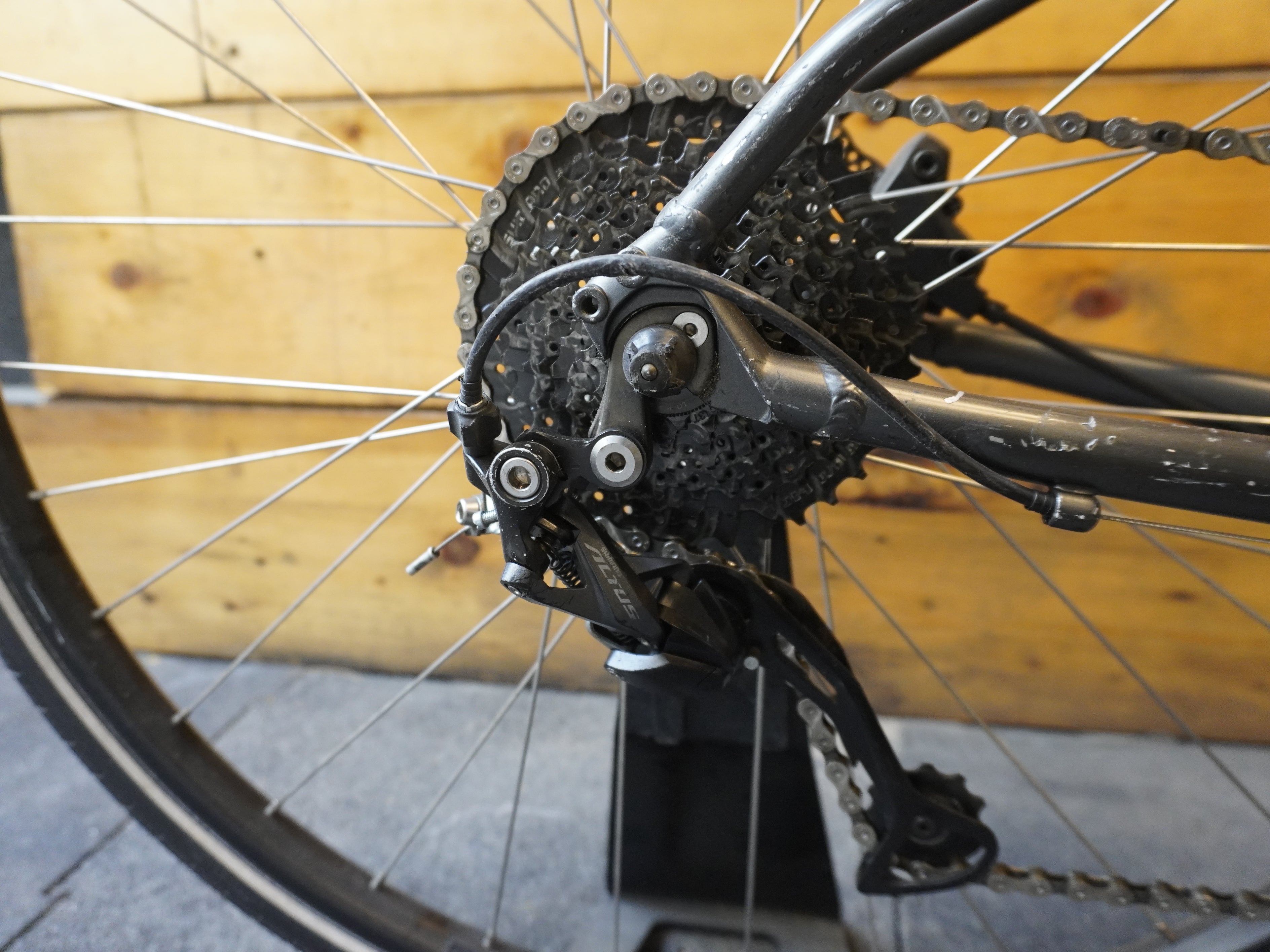 Trek FX2 Hybrid Bike