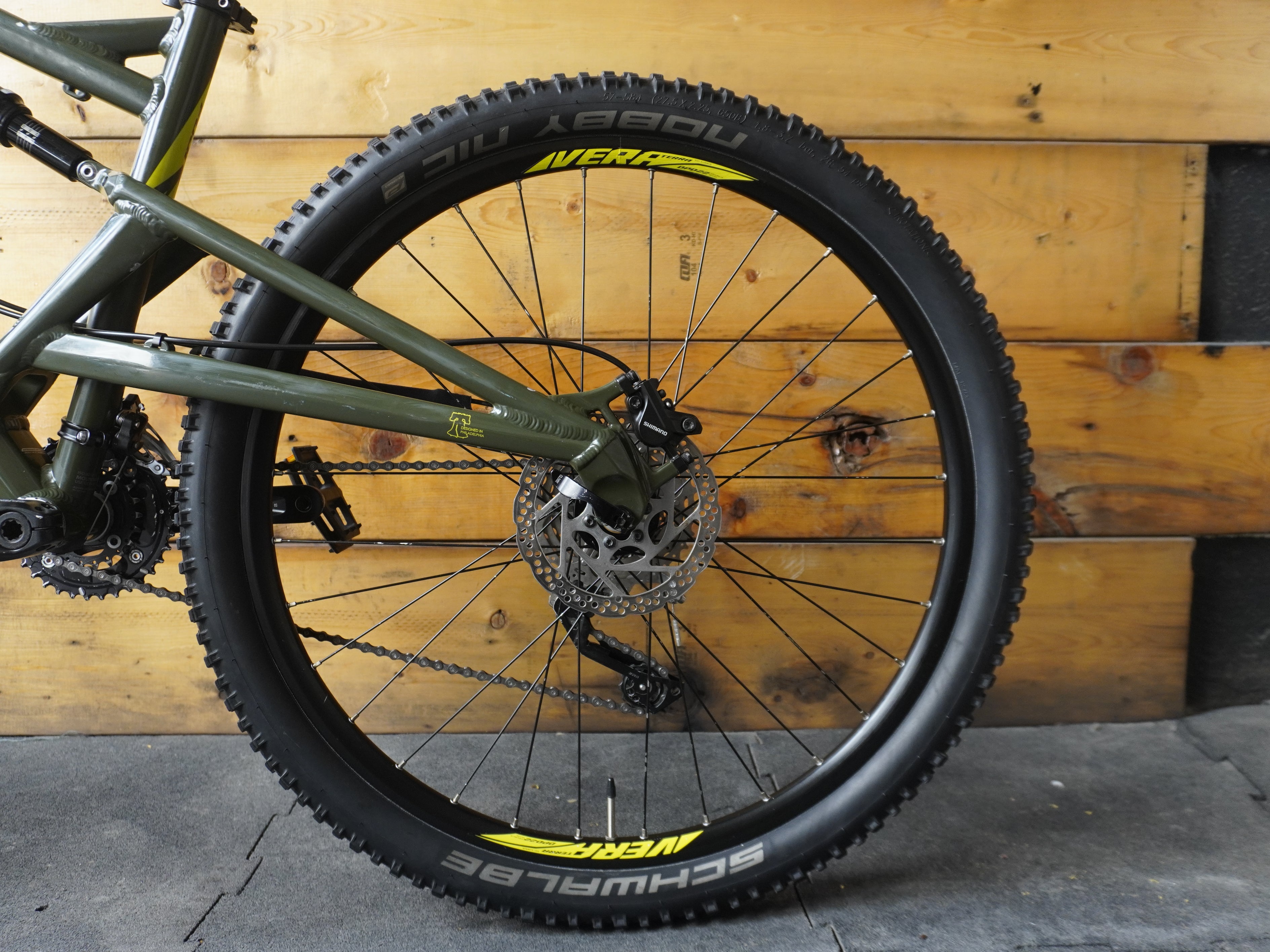Fuji Reveal 27.5 Mountain Bike