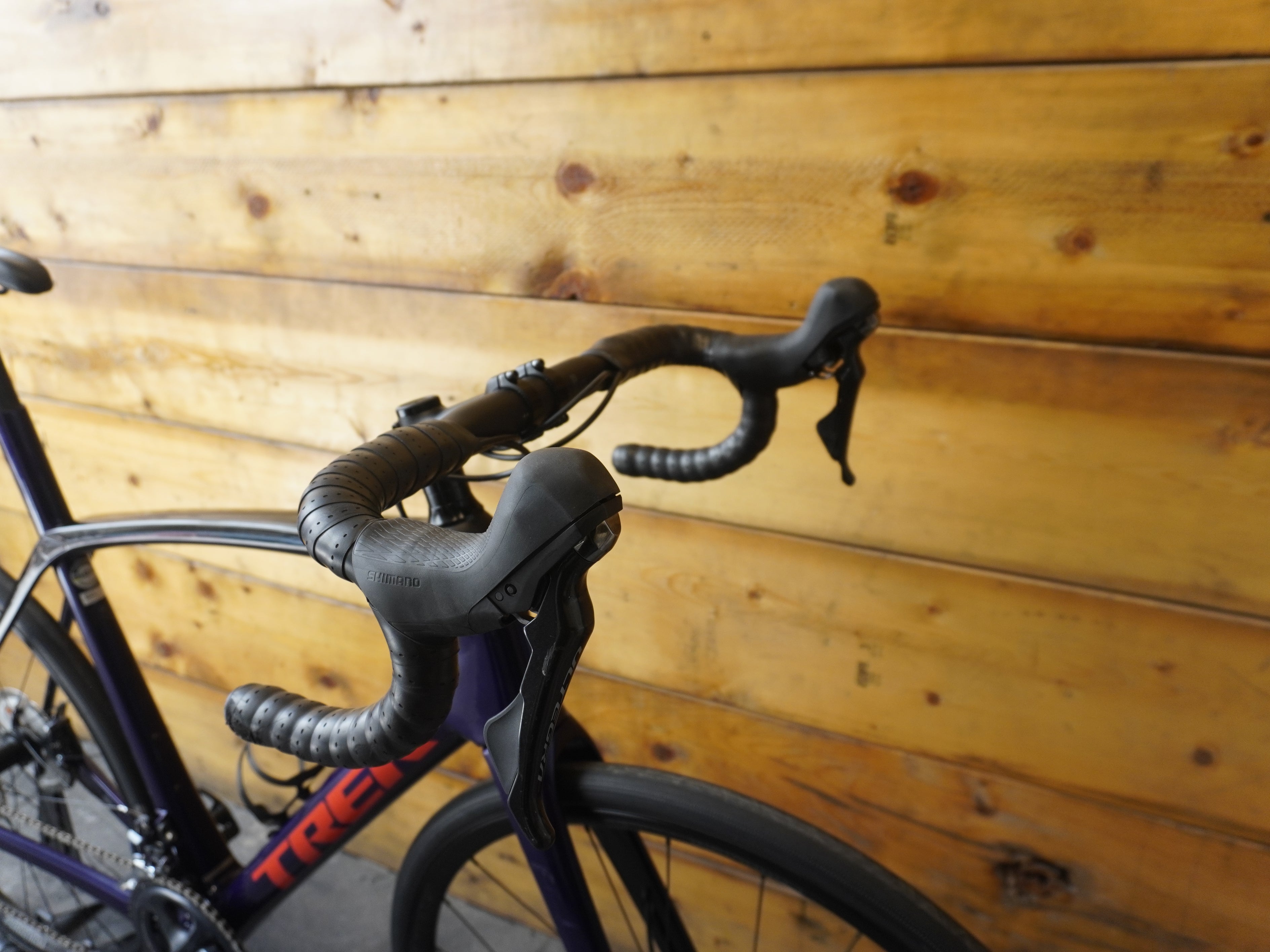 RENT Trek Domane Sl 6 Road Bike