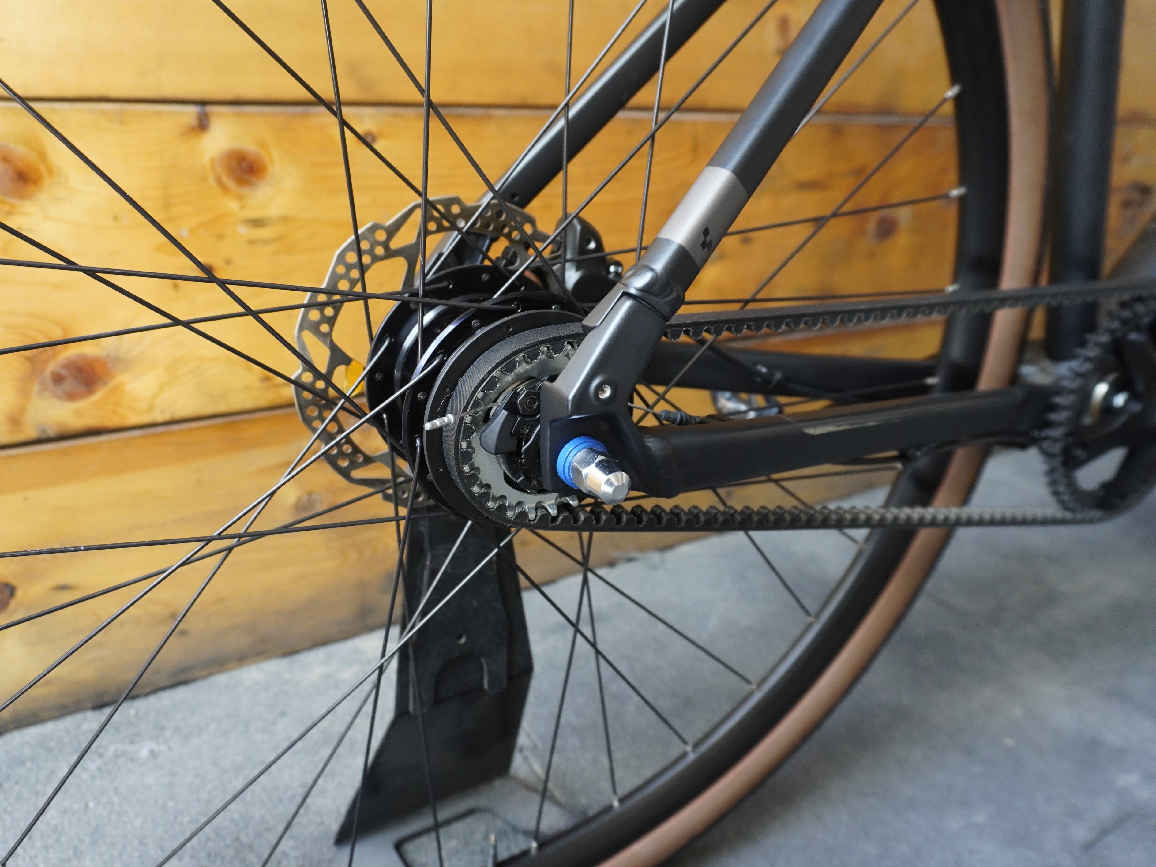 Cube Hyde Race Trapeze Hybrid Bike