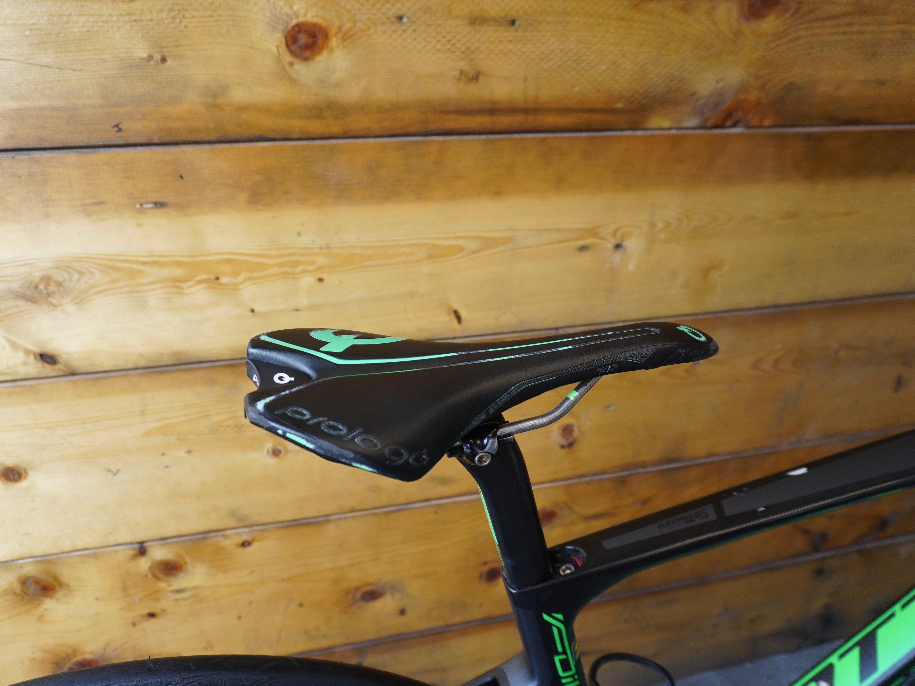 RENT Scott Foil Team Issue Road Bike
