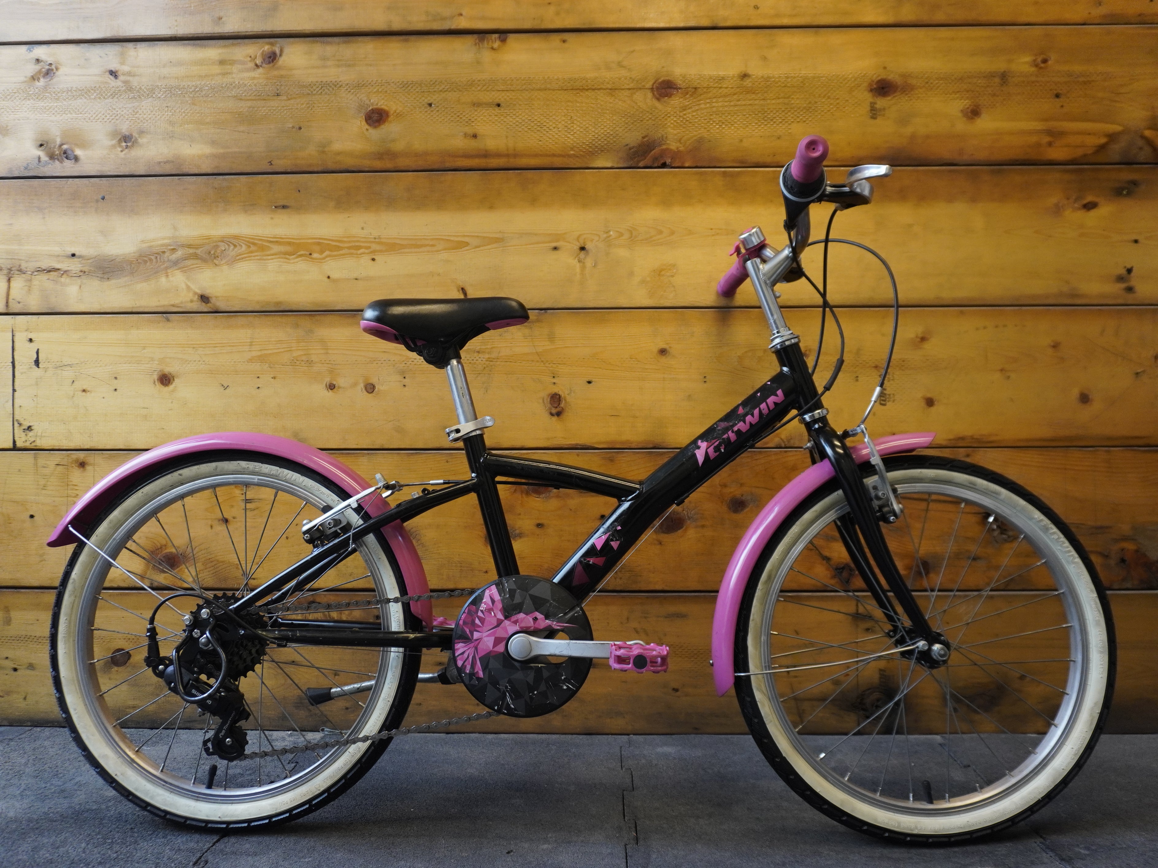 RENT B'Twin Original 500 20" Kids Bike