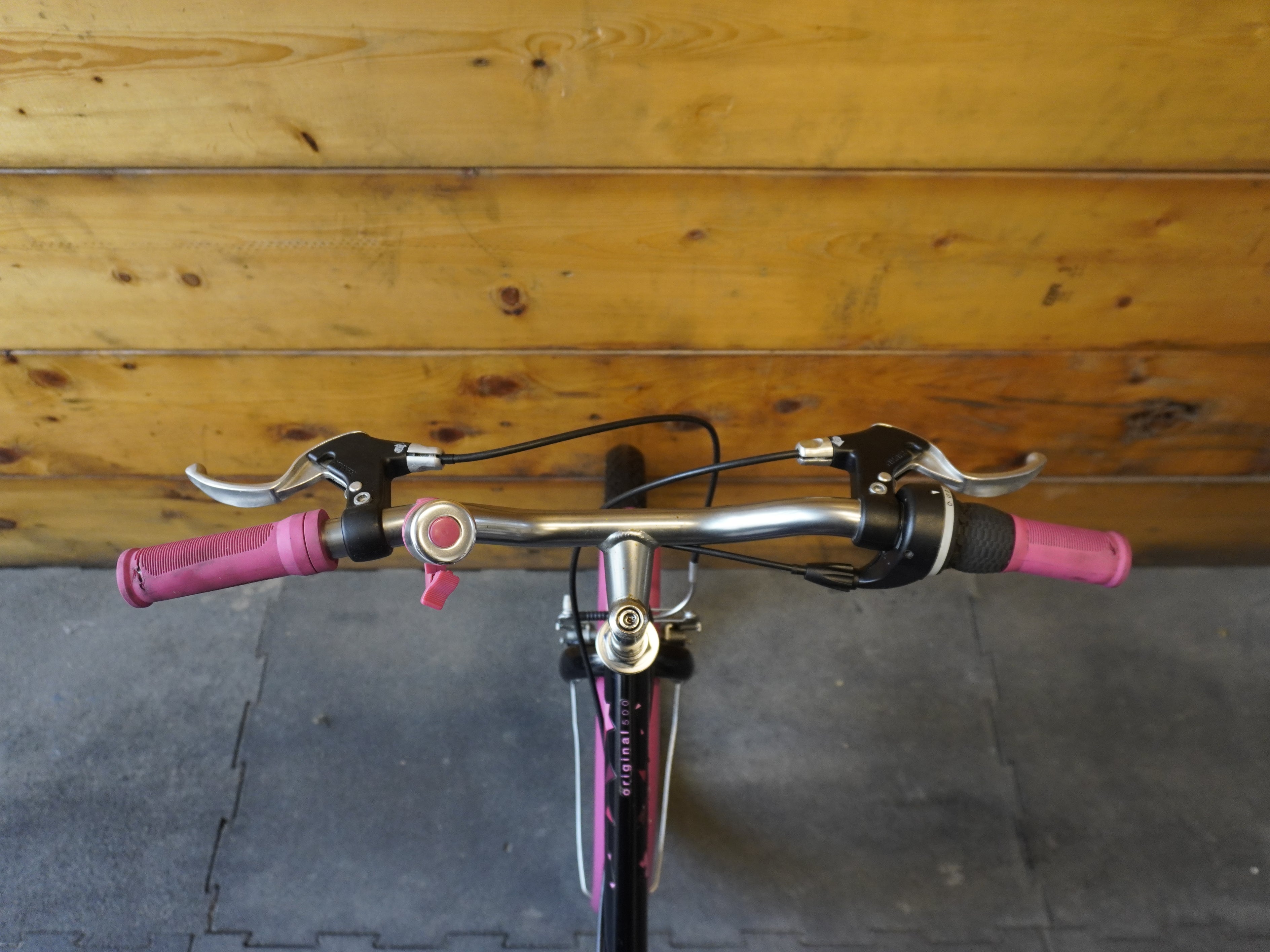 RENT B'Twin Original 500 20" Kids Bike