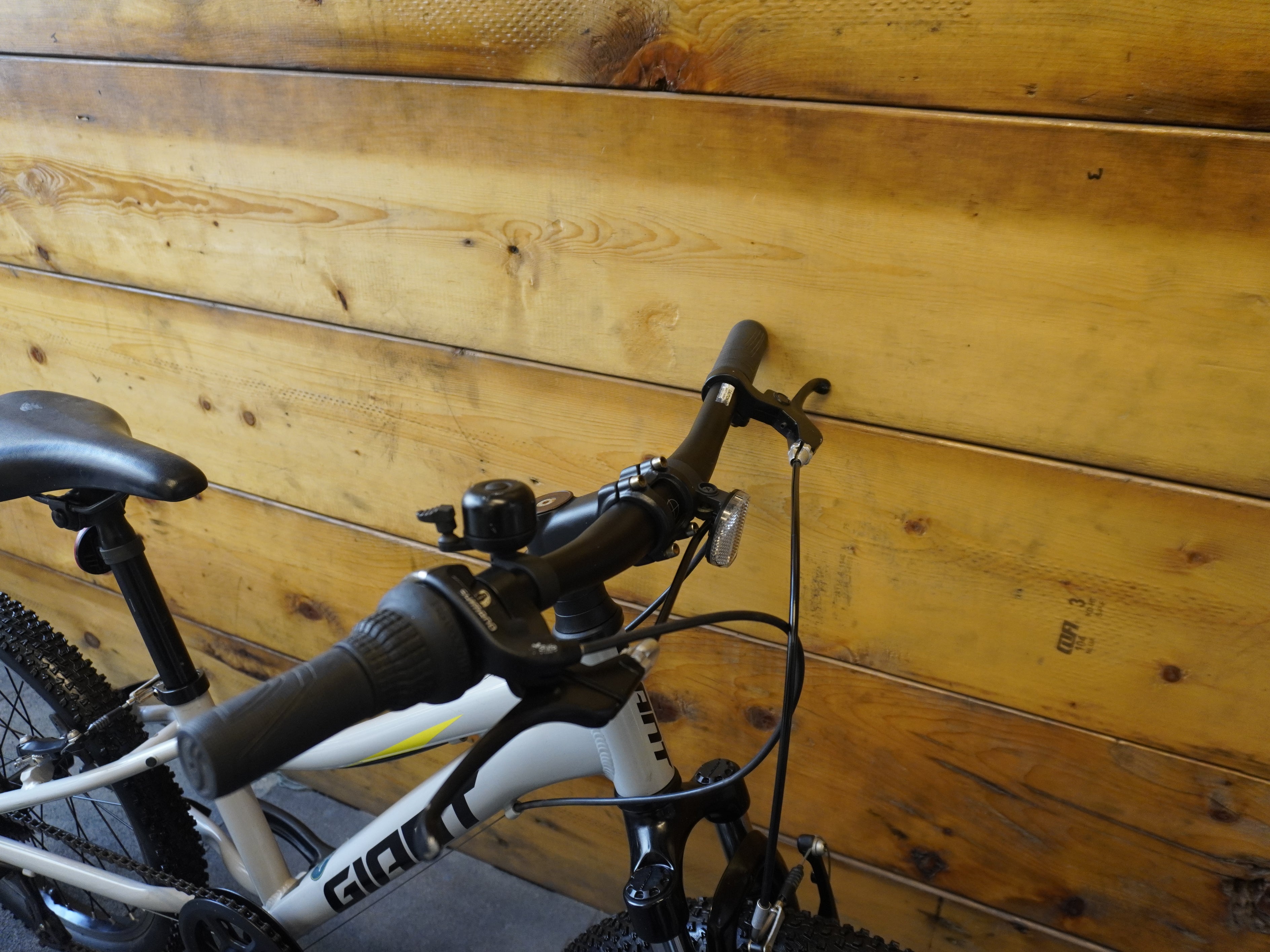 RENT Giant XTC 20" Kids Bike