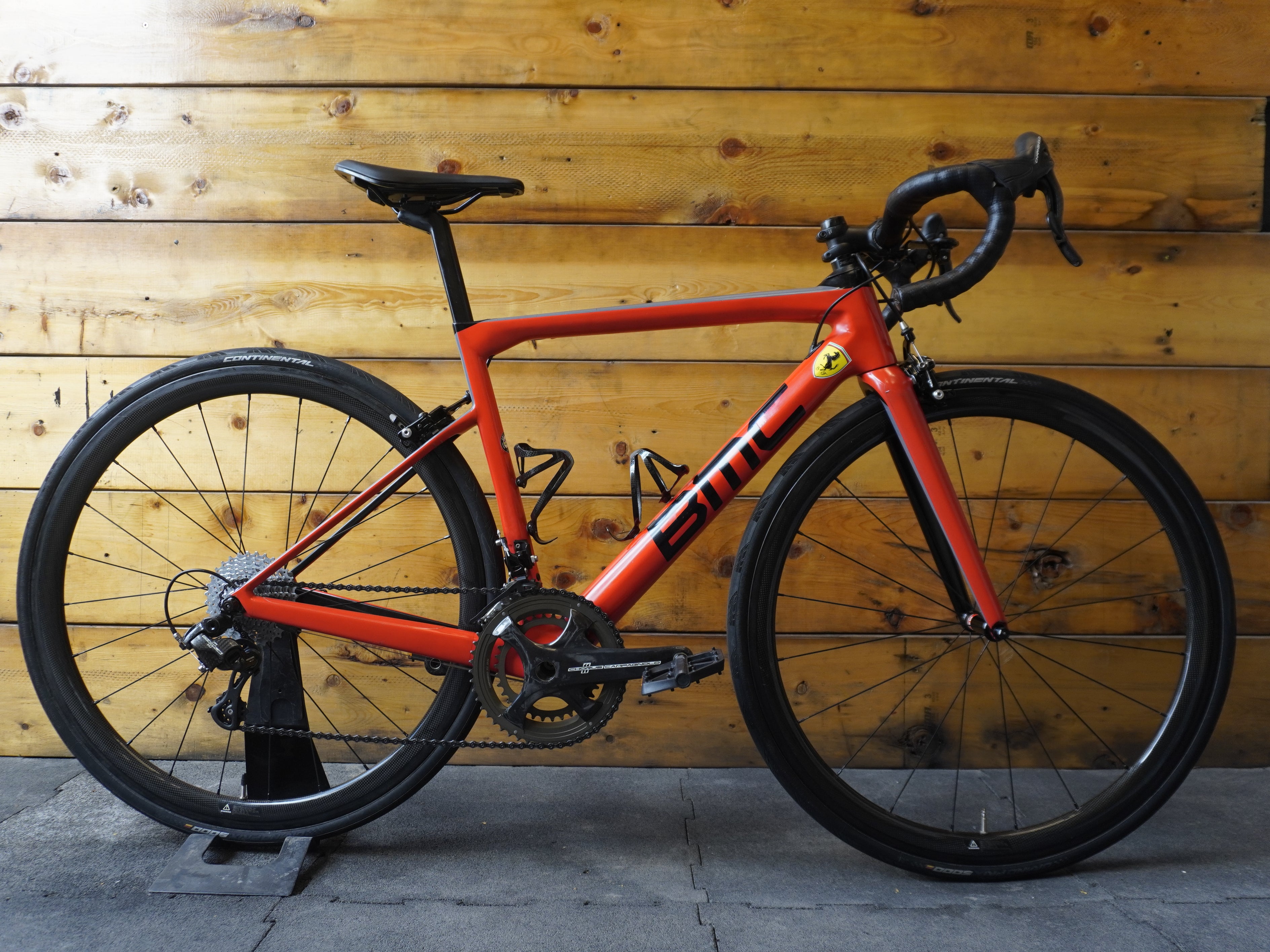 RENT BMC SLR 02 Road Bike