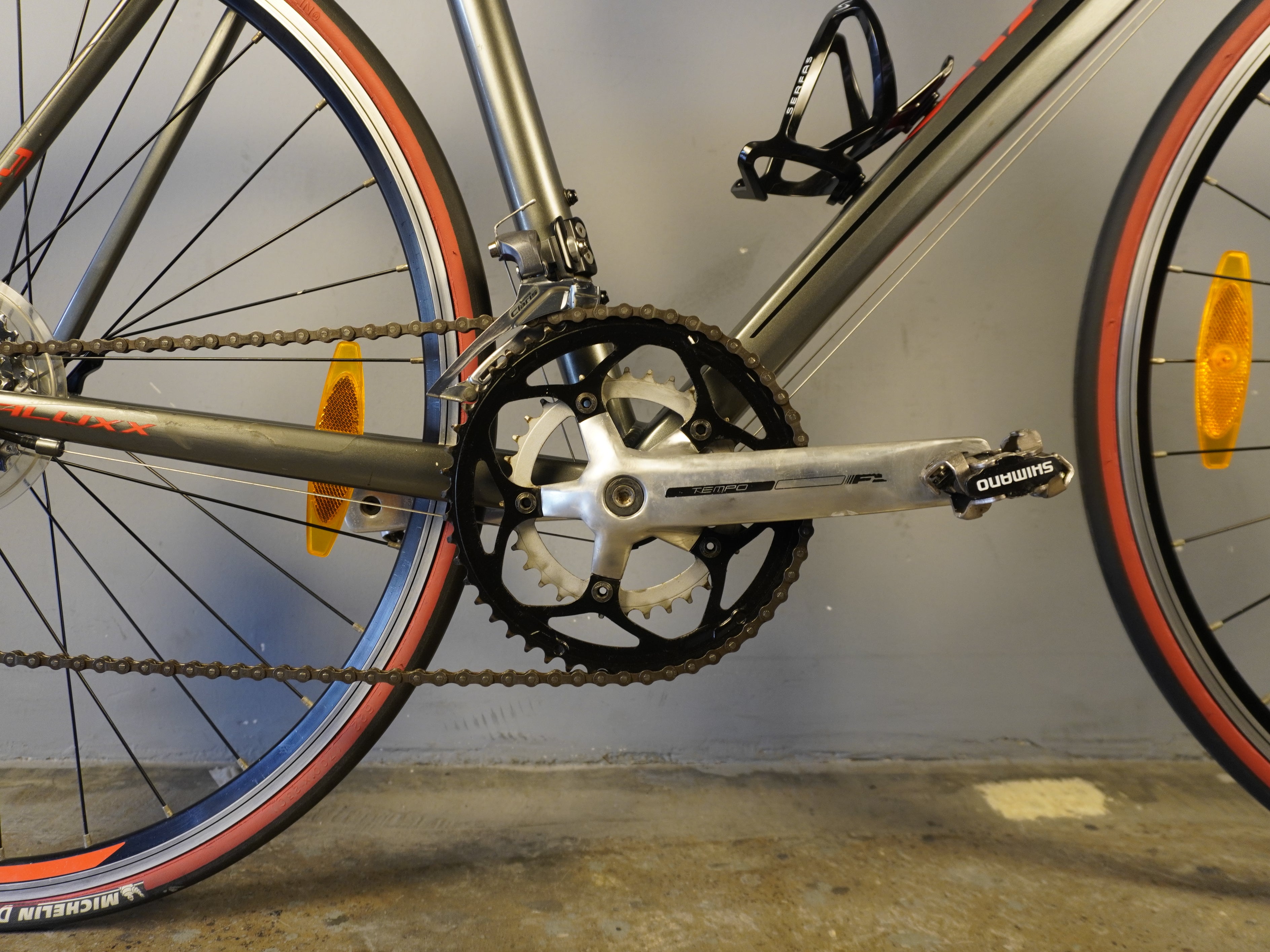 RENT Giant Defy 5 Road Bike