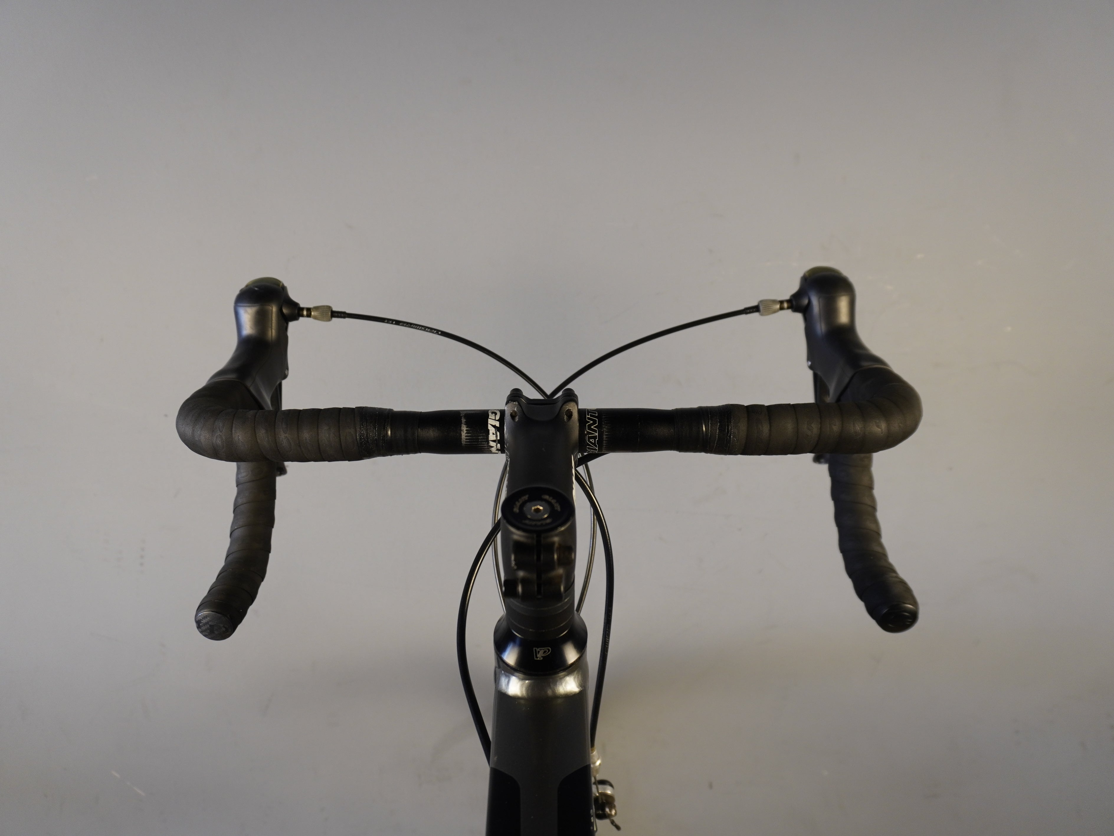RENT Giant Defy 5 Road Bike