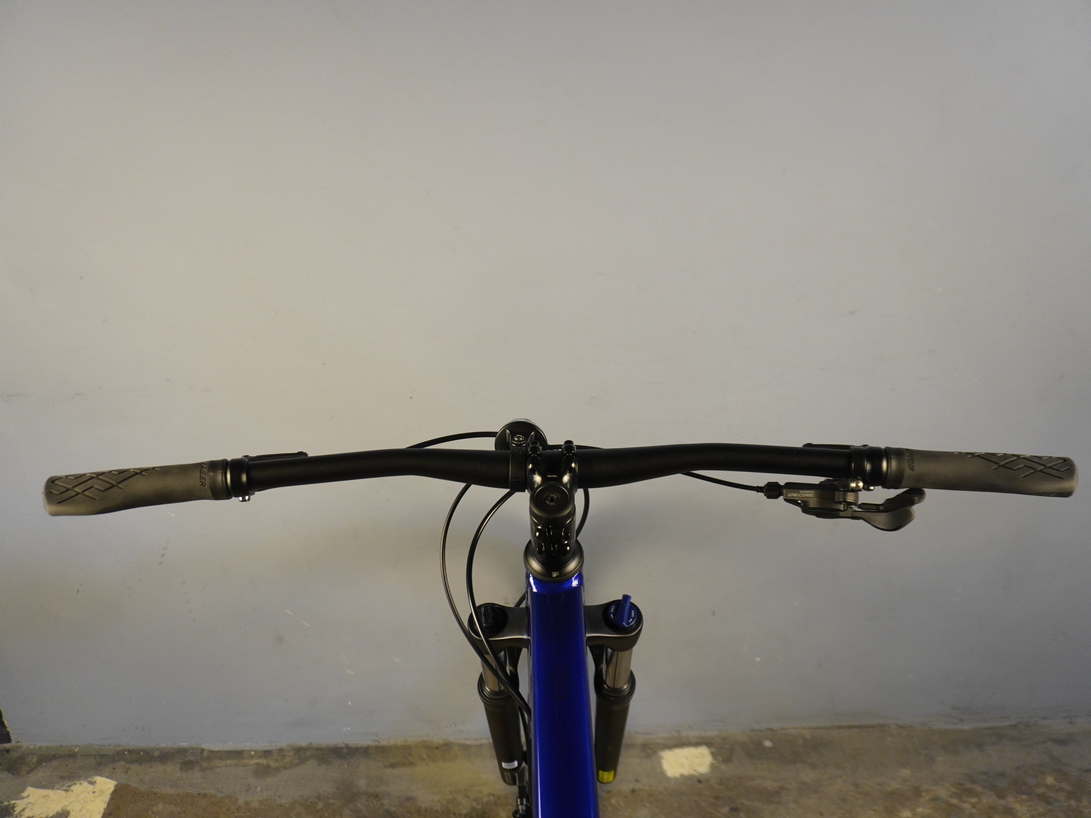 Trek Marlin 6 Gen 2 Mountain Bike