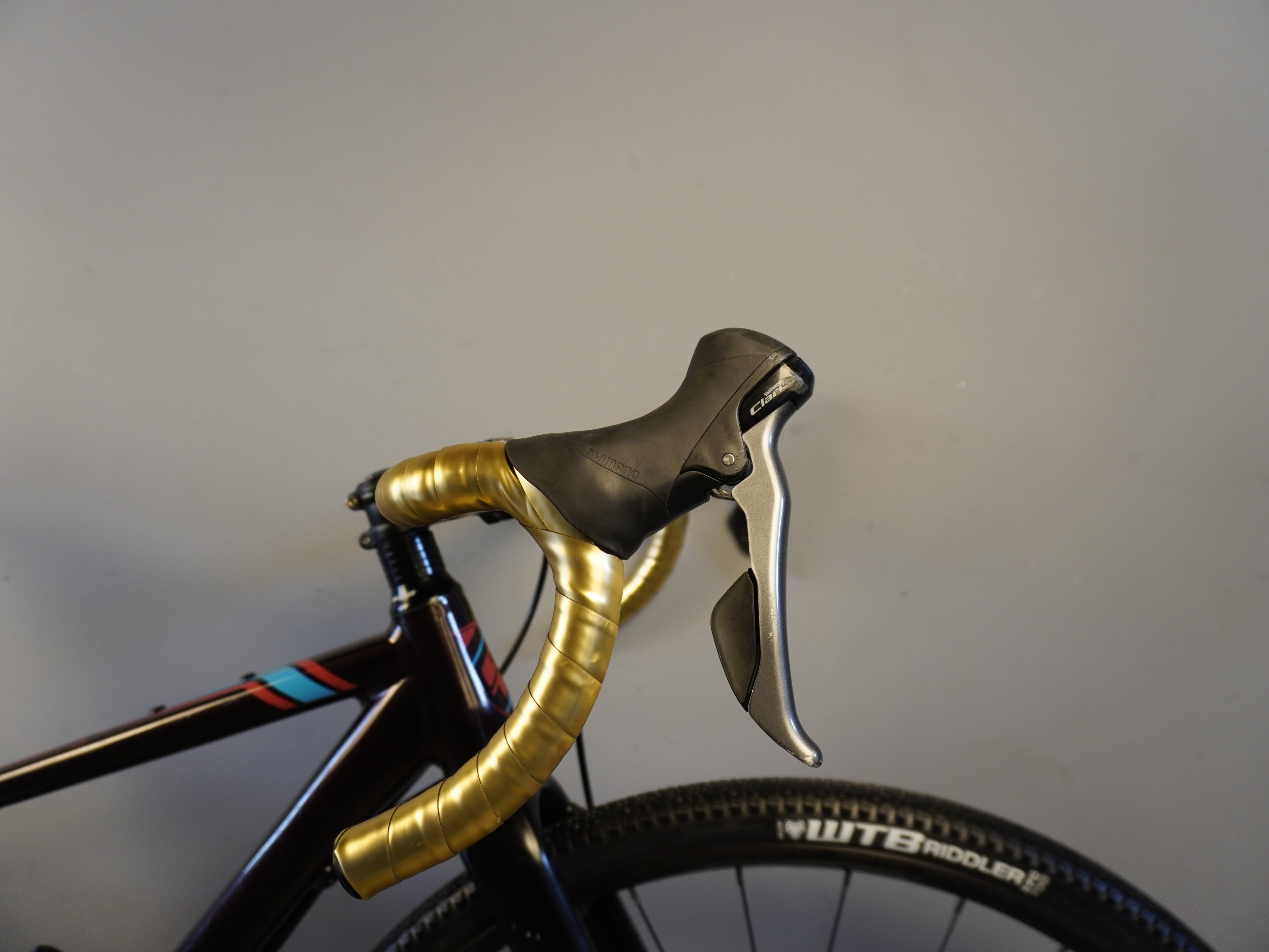 RENT GT Grade Elite Gravel Bike