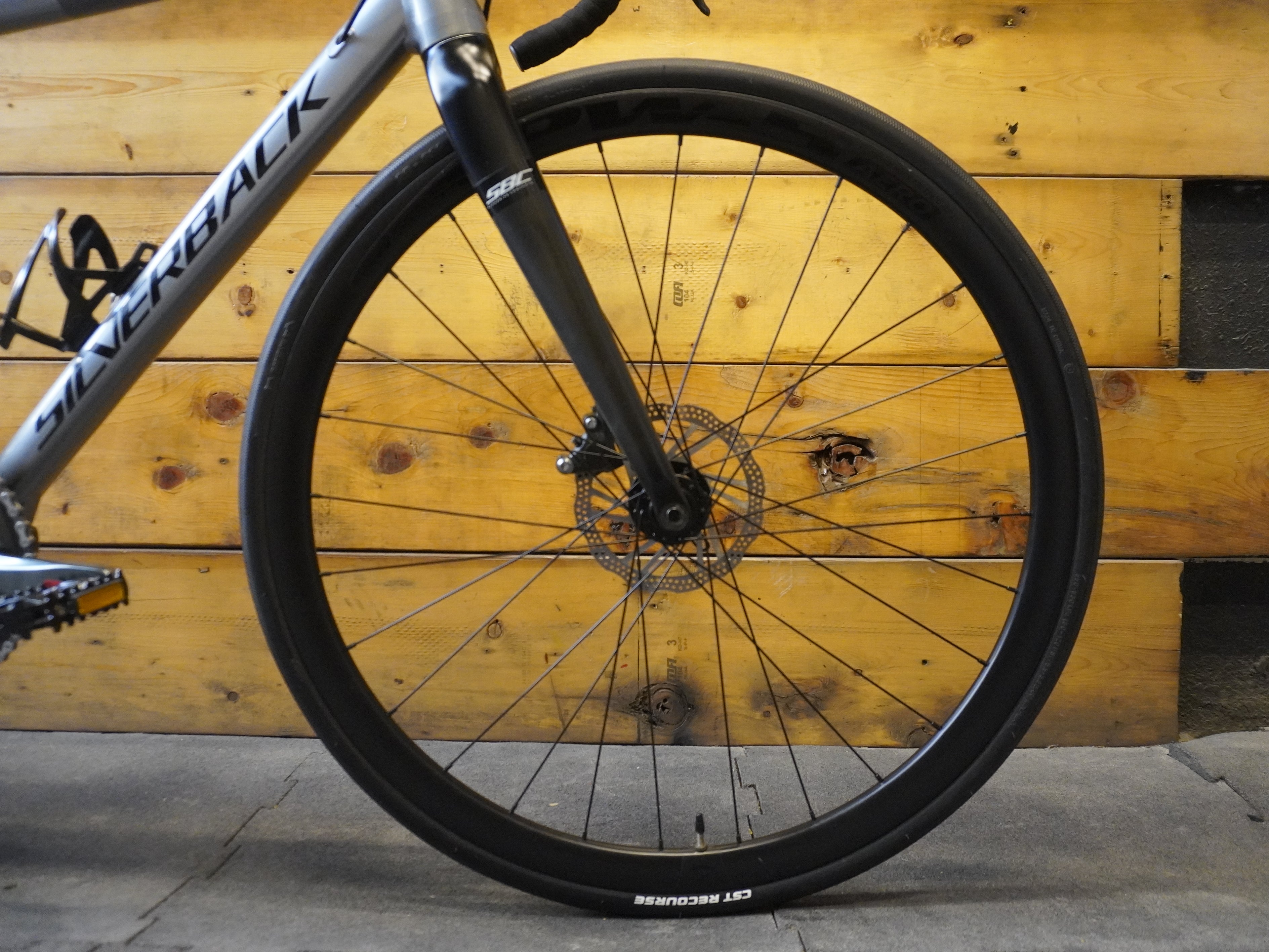 RENT Silverback Strela Comp Road Bike