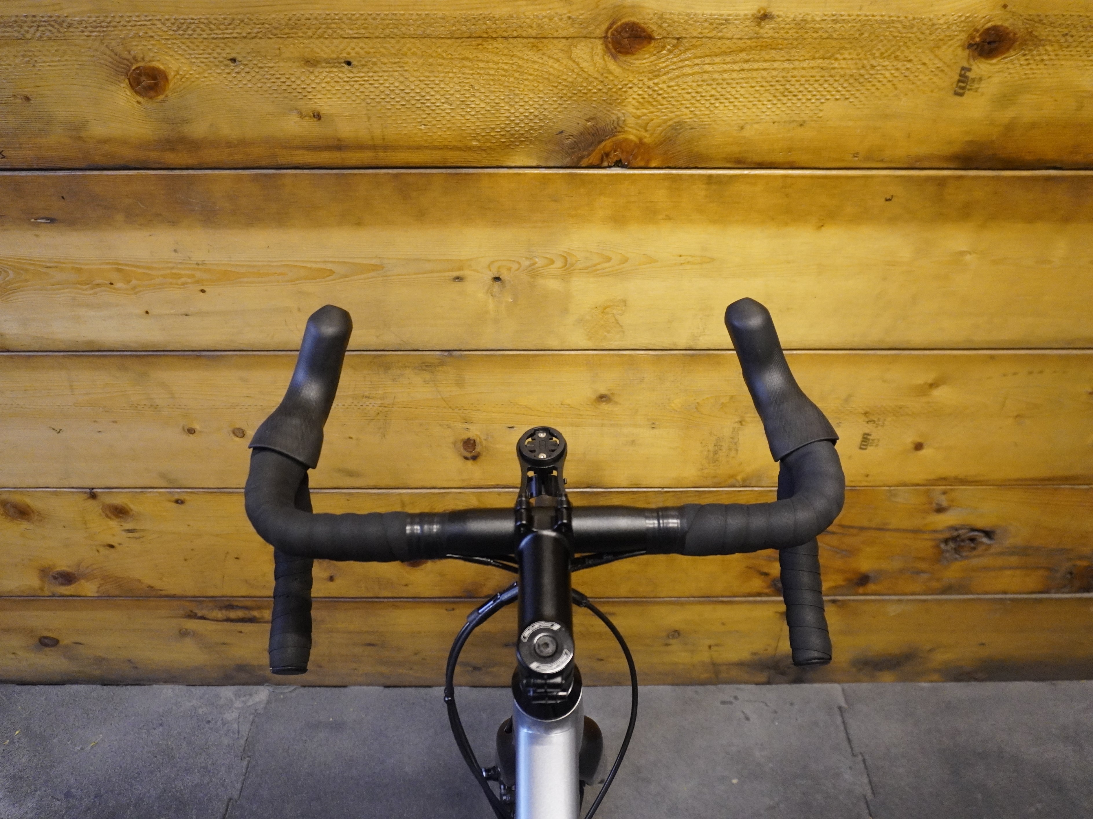 RENT Silverback Strela Comp Road Bike