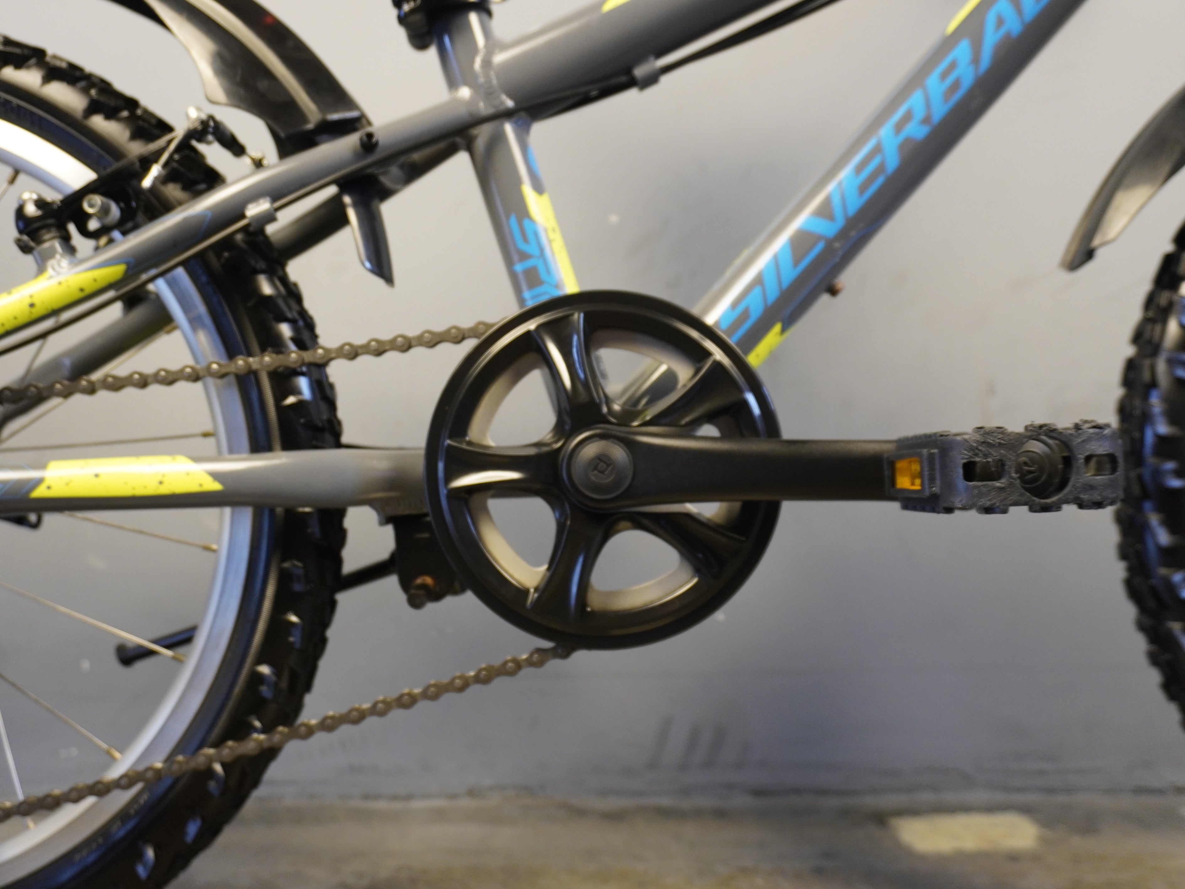 RENT Silverback Spyke JR Kids Bike