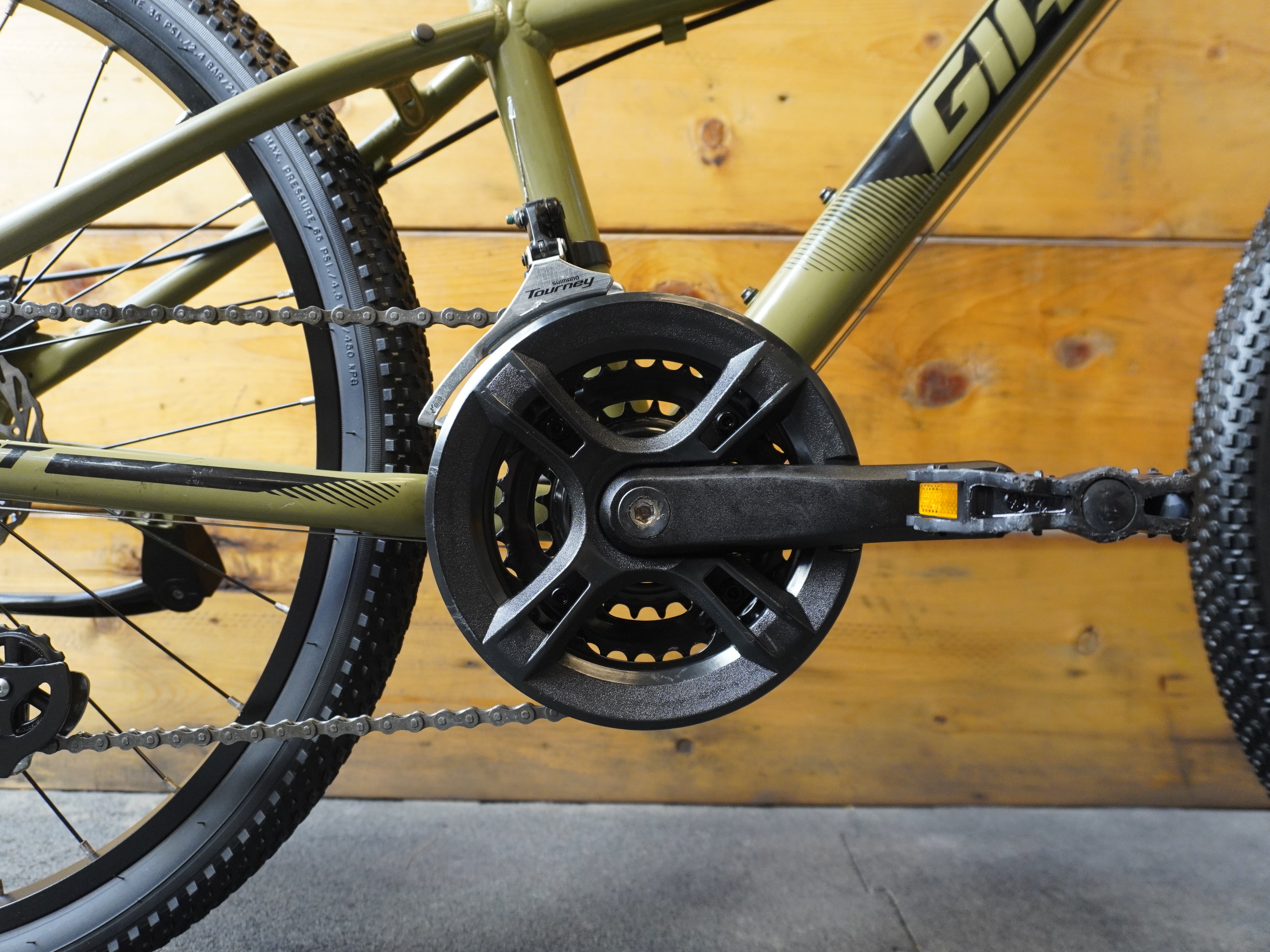 RENT Giant XTC 24 Kids Bike
