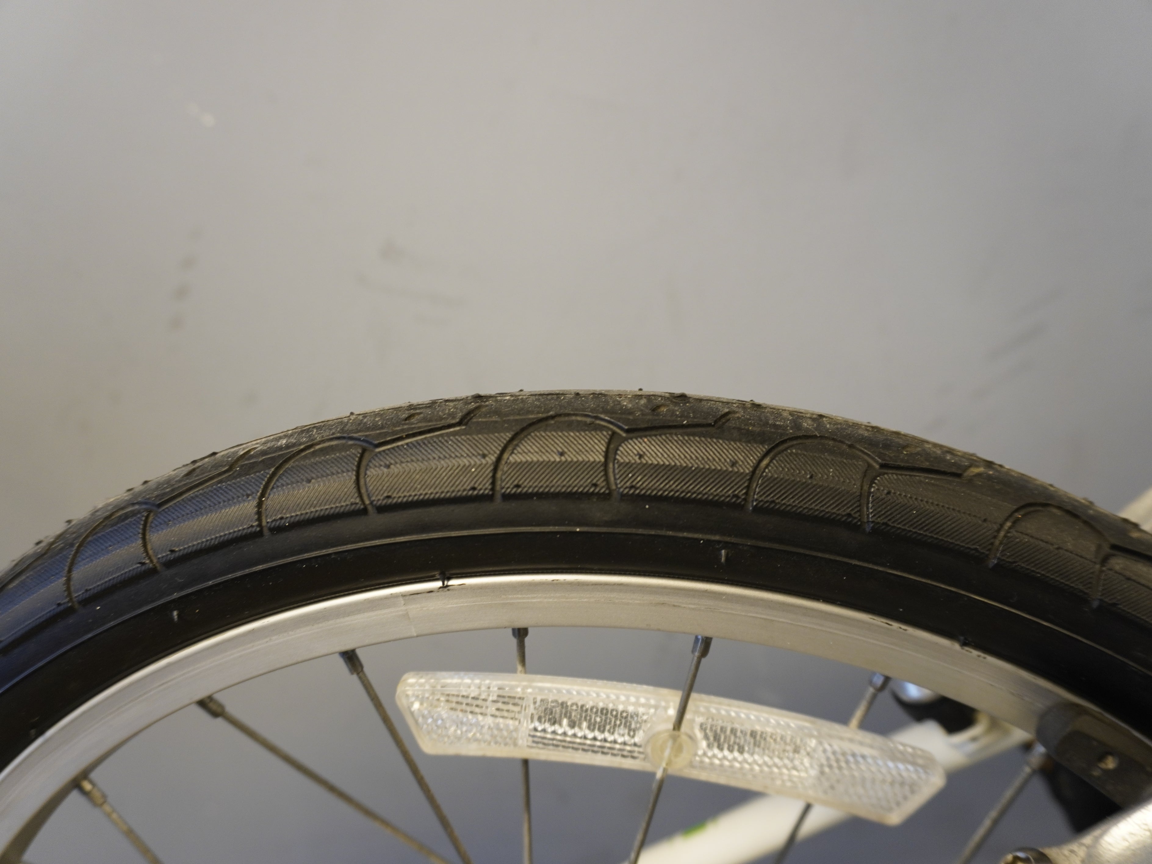 RENT Dahon SUV D6 Folding Bike