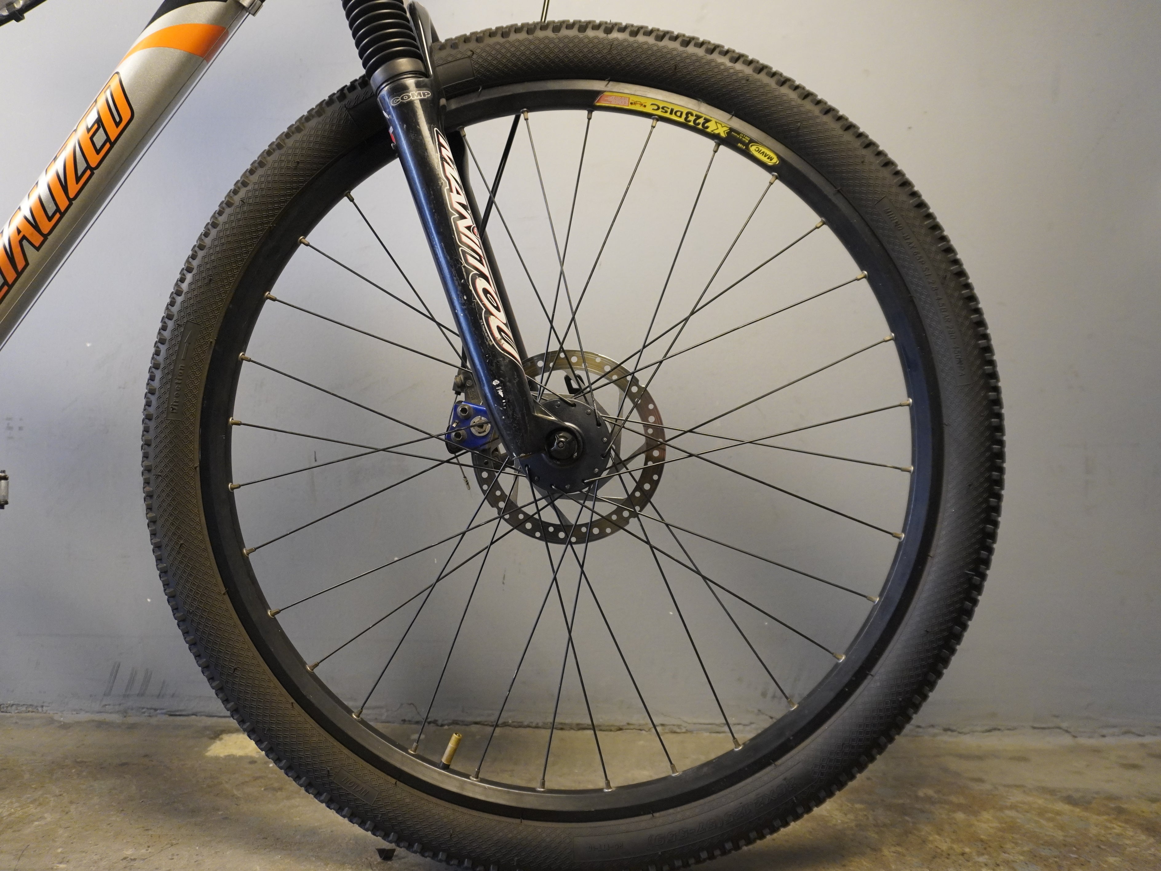 Specialized Rockhopper Mountain Bike