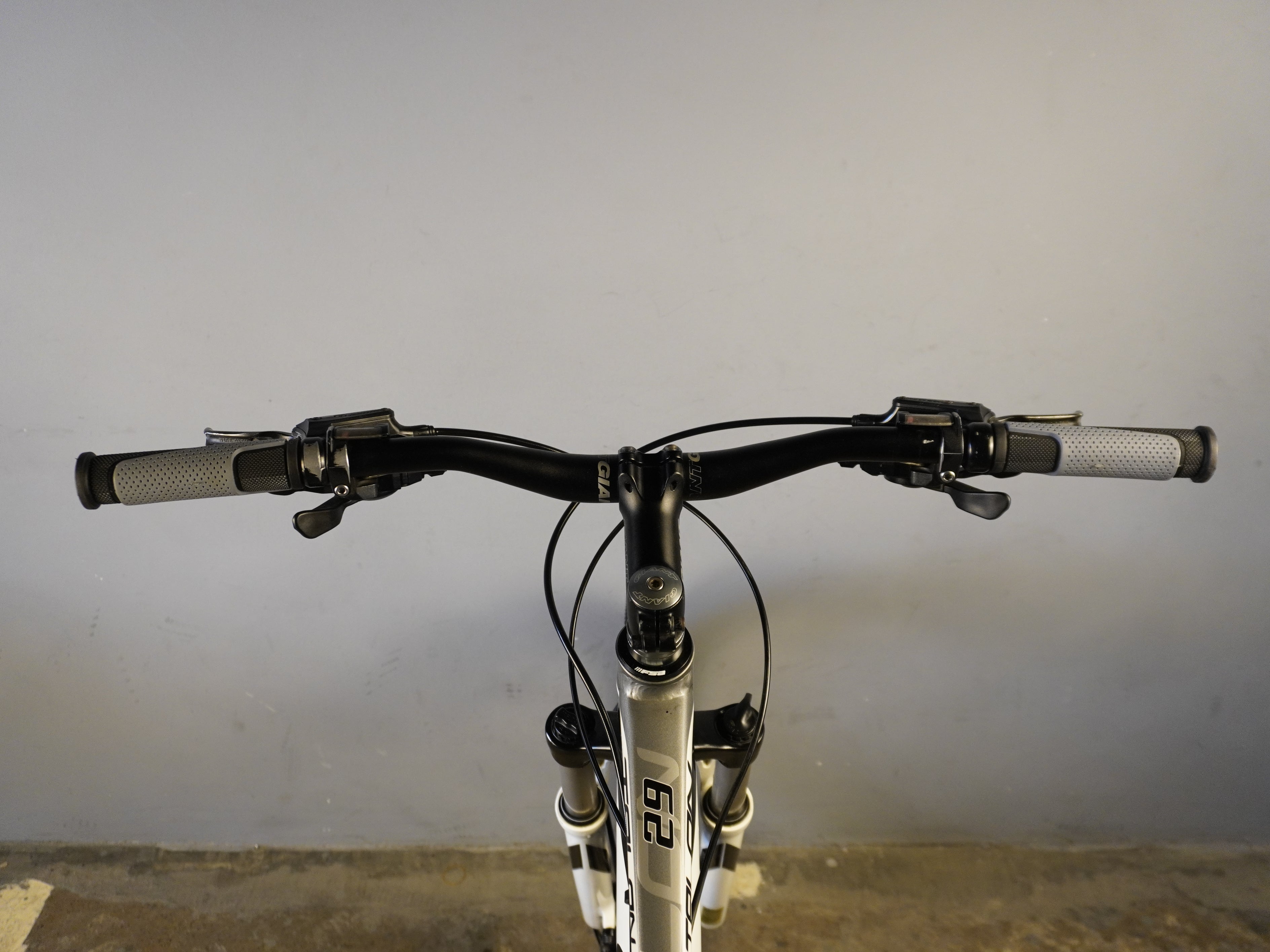 Giant Talon 2 Mountain Bike