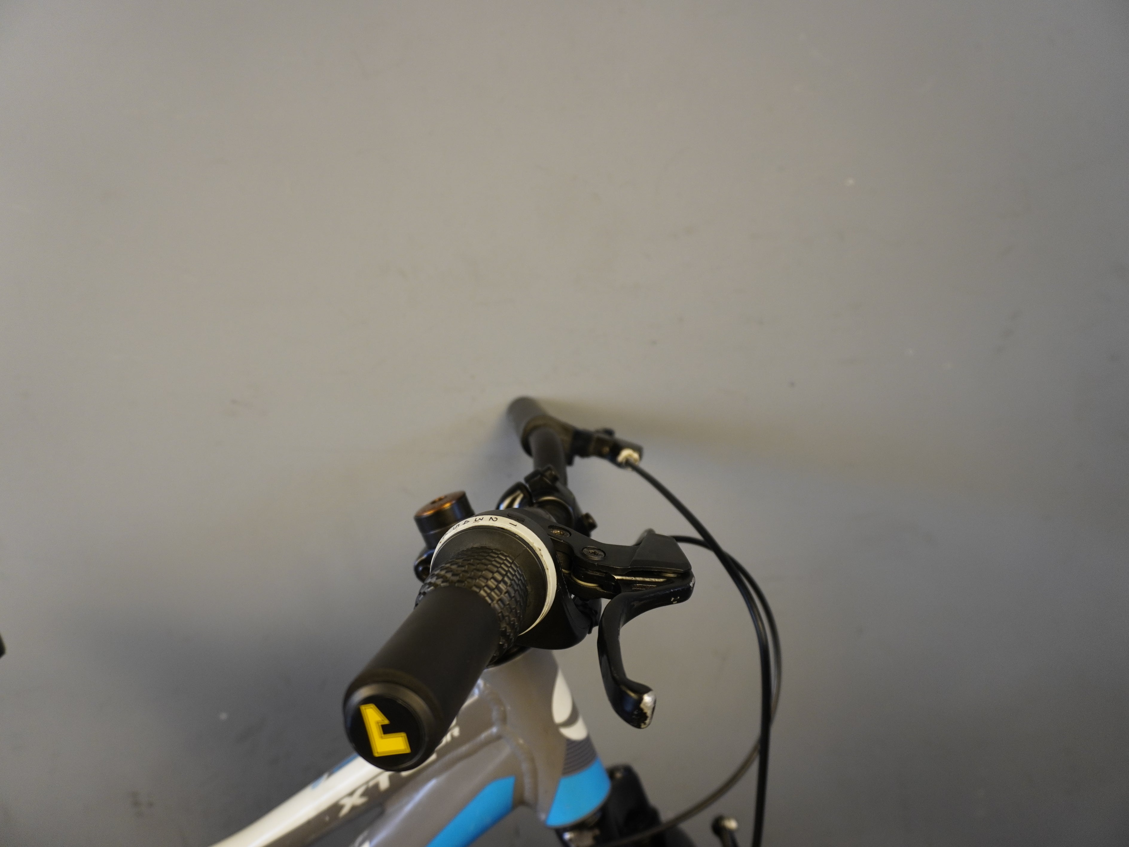 RENT Giant XTC JR Kids Bike