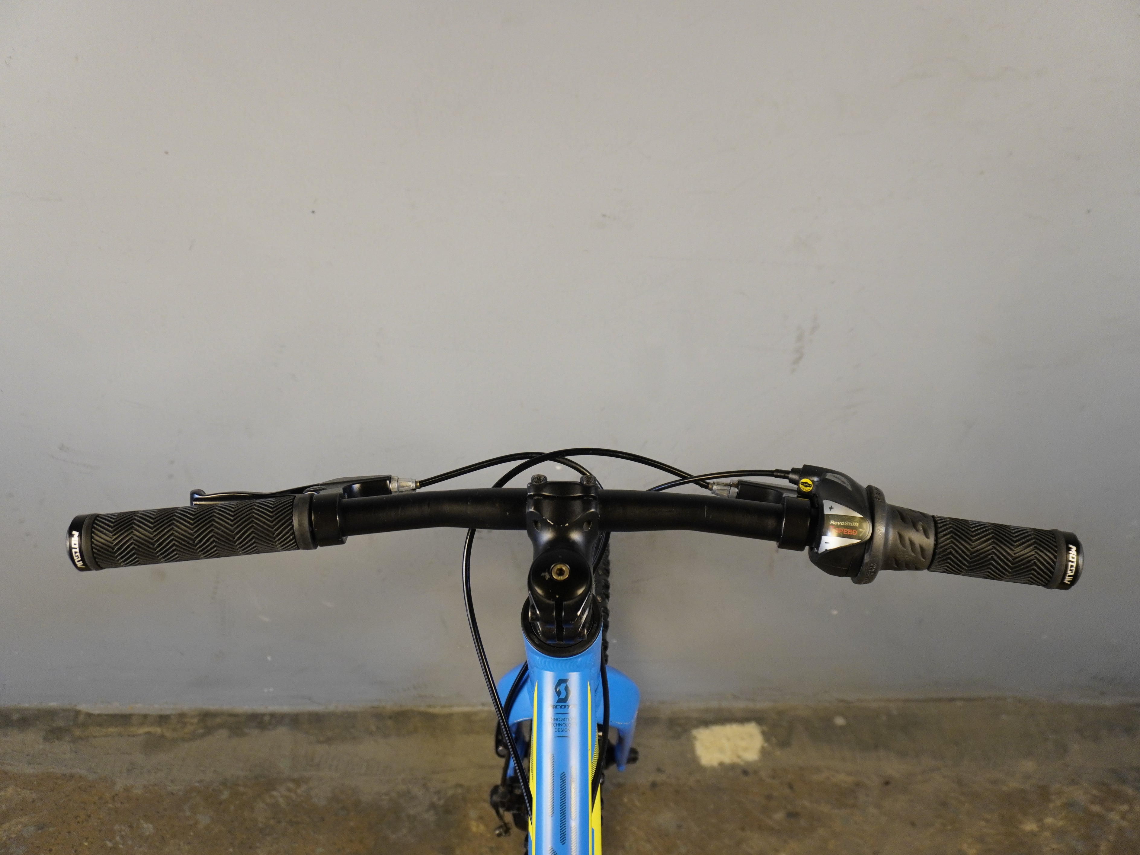 Scott Scale Plus JR Kids Bike